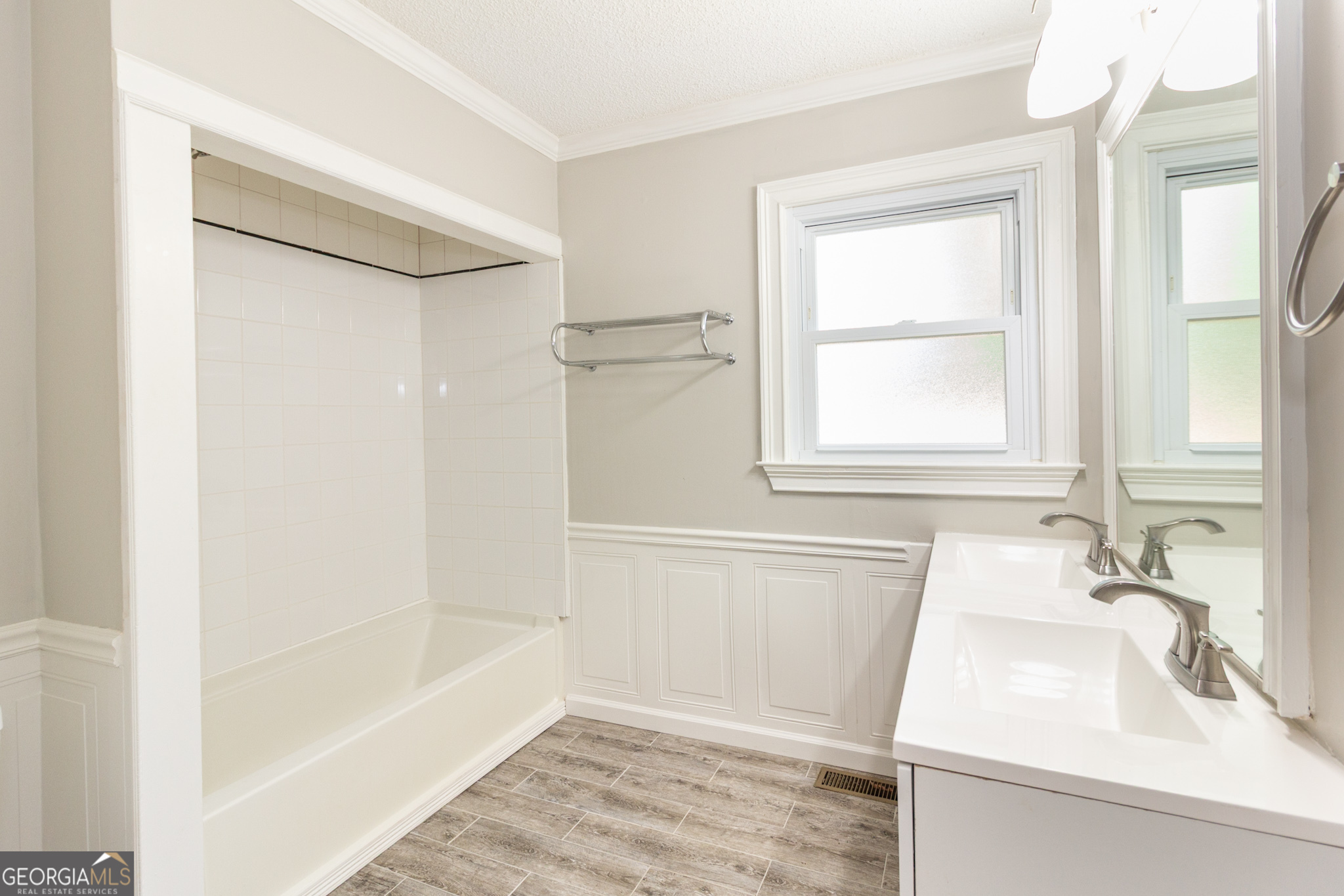 Newnan, Georgia 30263, United States, 3 Bedrooms Bedrooms, ,2 BathroomsBathrooms,Residential,Active,207767