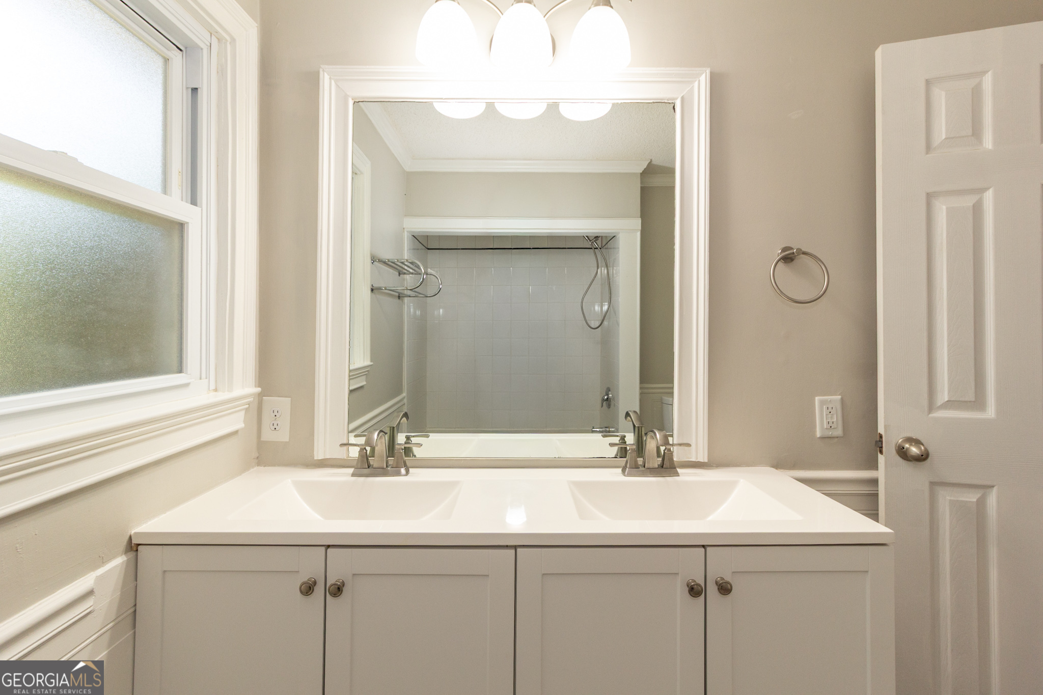 Newnan, Georgia 30263, United States, 3 Bedrooms Bedrooms, ,2 BathroomsBathrooms,Residential,Active,207767