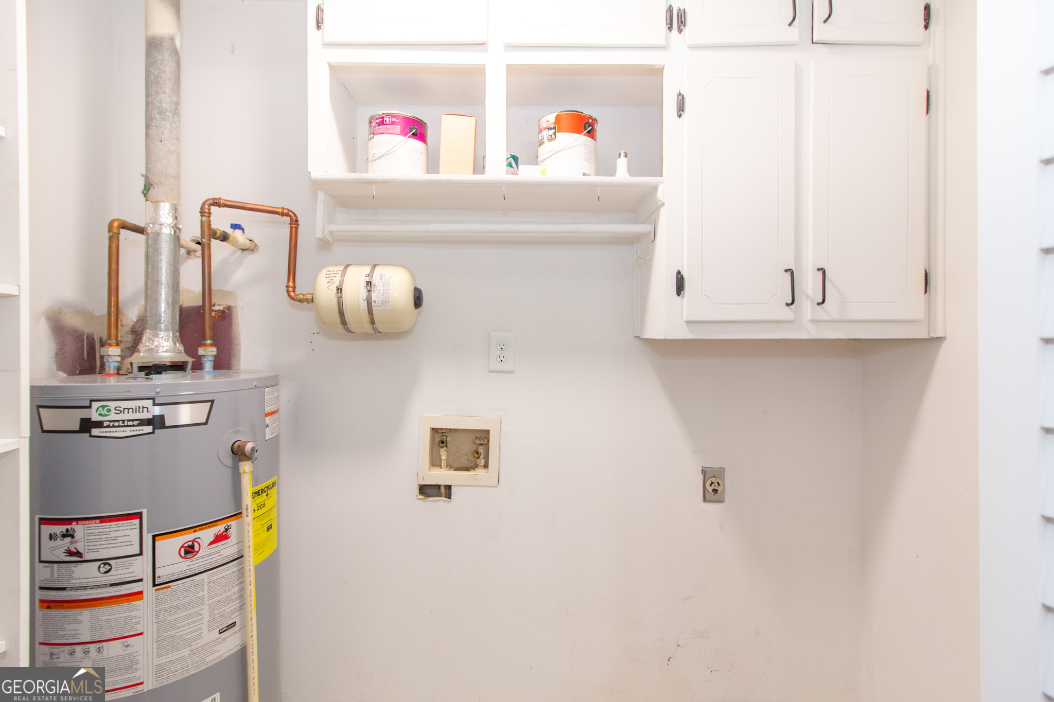 Newnan, Georgia 30263, United States, 3 Bedrooms Bedrooms, ,2 BathroomsBathrooms,Residential,Active,207767