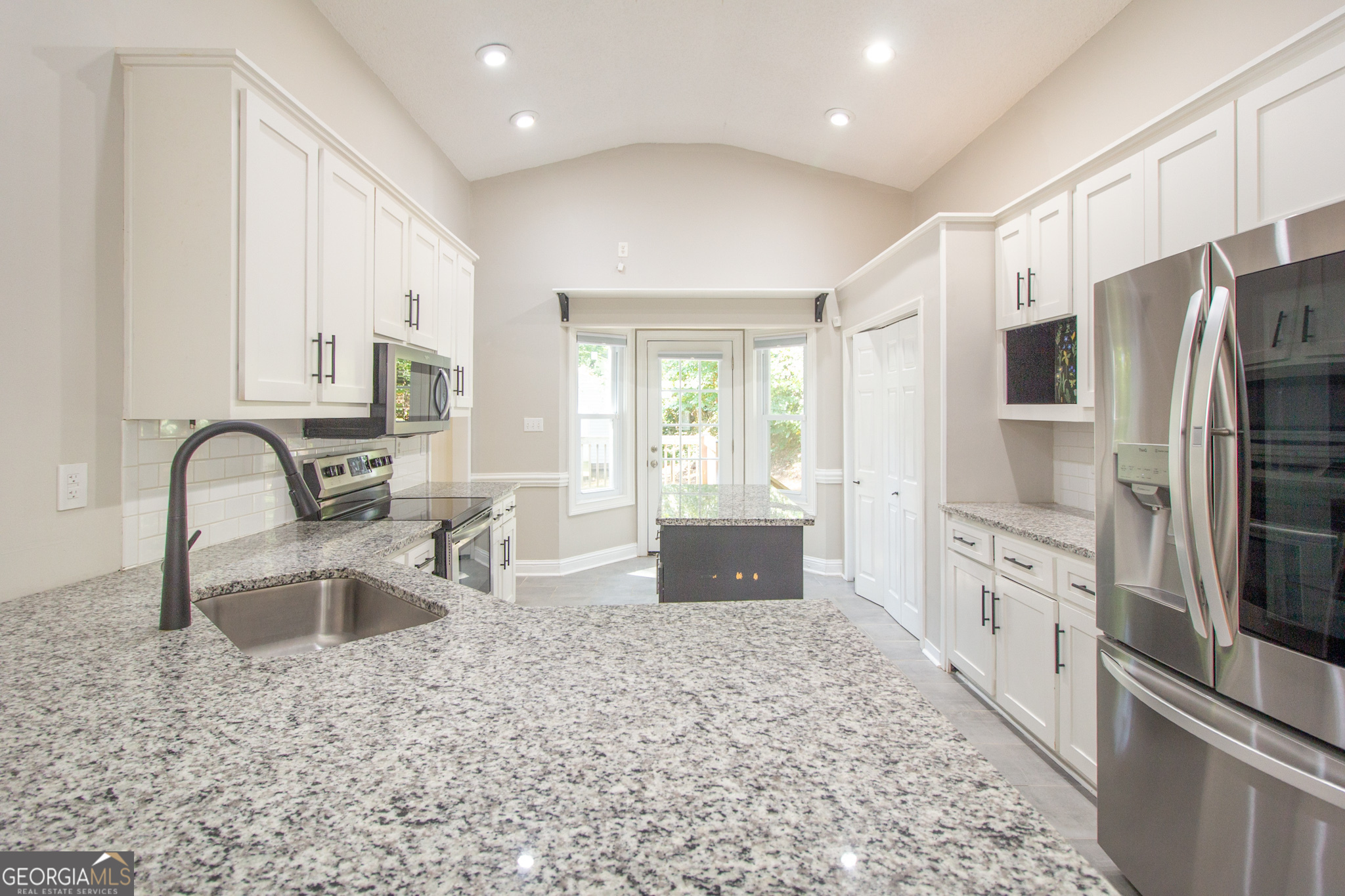 Newnan, Georgia 30263, United States, 3 Bedrooms Bedrooms, ,2 BathroomsBathrooms,Residential,Active,207767