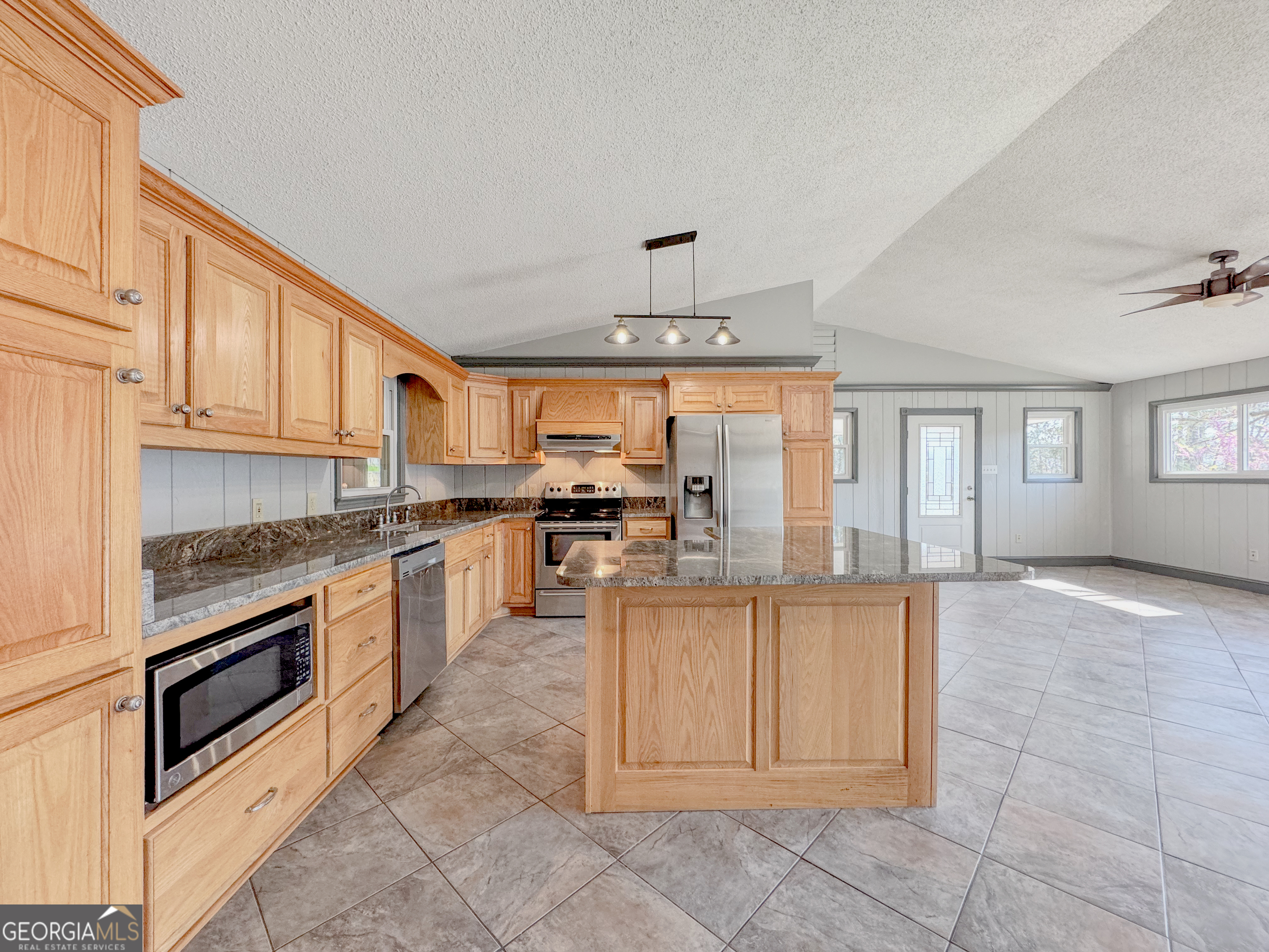 Jackson, Georgia 30233, United States, 3 Bedrooms Bedrooms, ,3 BathroomsBathrooms,Residential,Active,12357