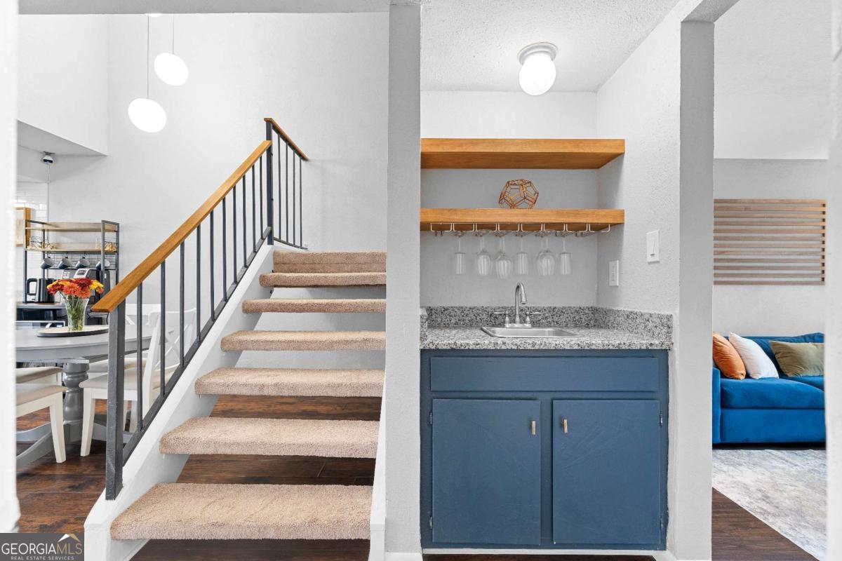 Covered Bridge - Residential