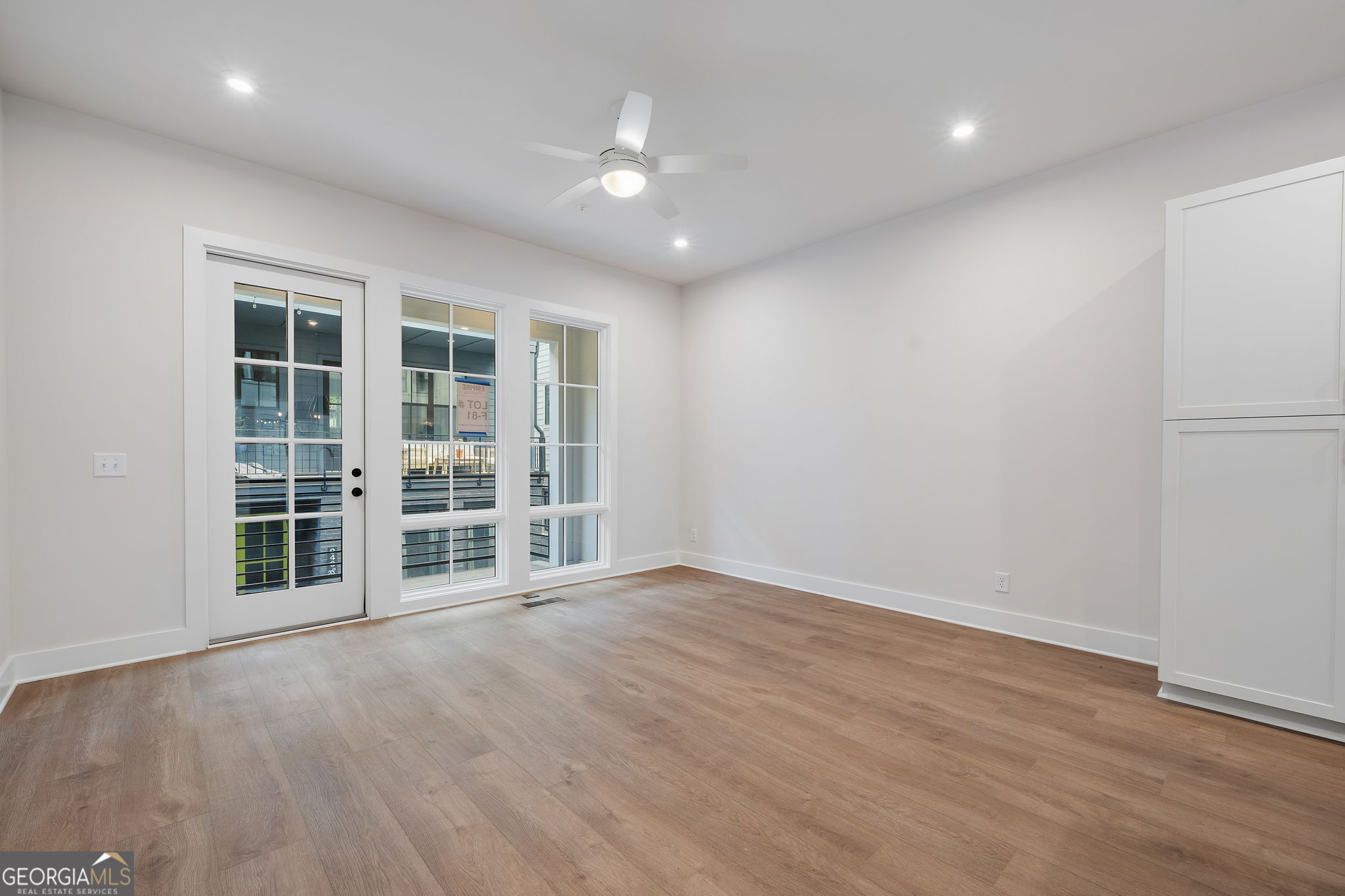 922 Hughley CIR 8