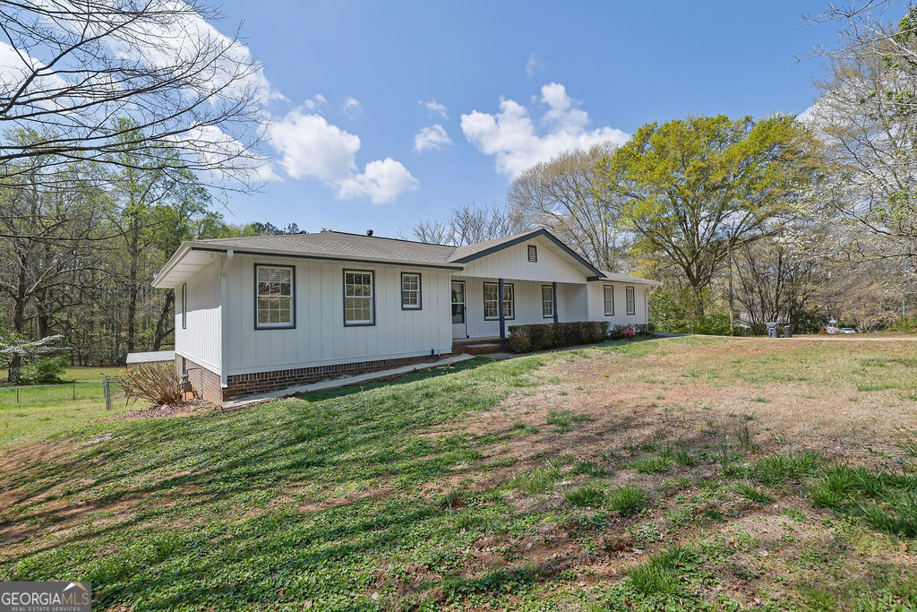 2765 Old Dallas RD SW