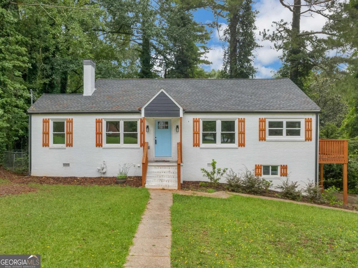 1995 Venetian Drive SW