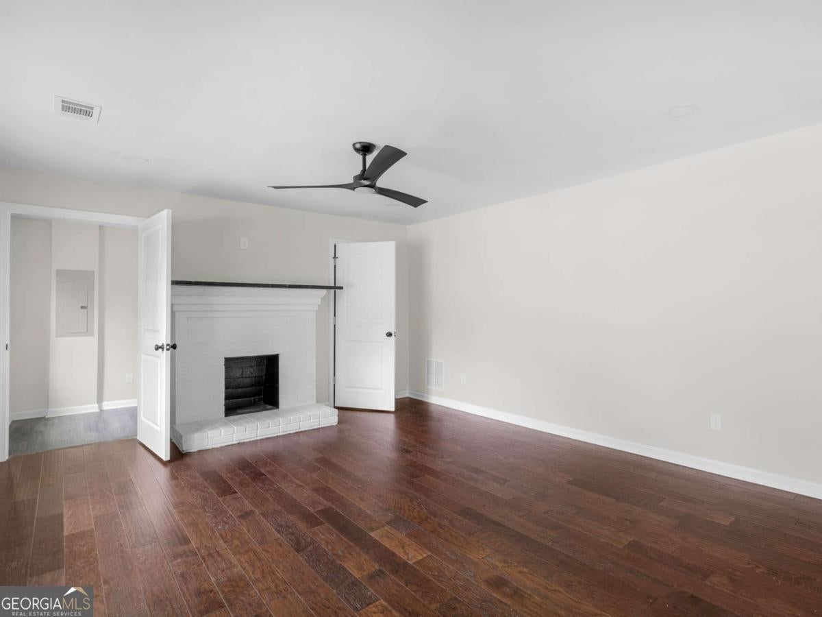 1995 Venetian DR SW