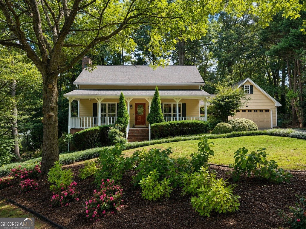 Photo of 1052 Evelyn Lane, Lilburn, GA 30047 (MLS # 10848487)