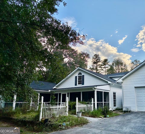 Photo of 145 Kellett Road NE, Rome, GA 30161 (MLS # 10852296)