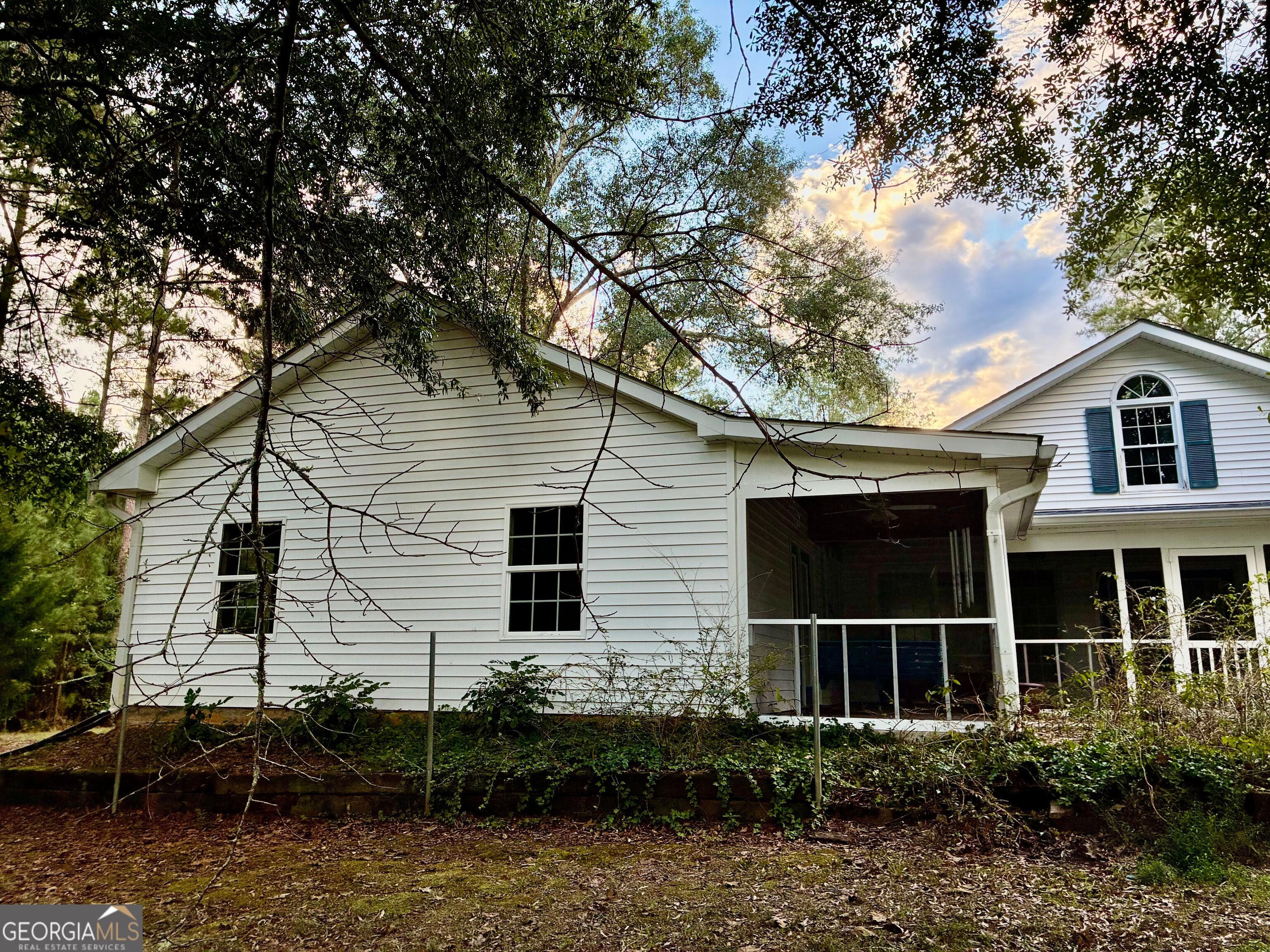 145 Kellett RD NE