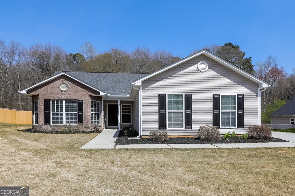 Photo of 1060 Navaho Trail, Monroe, GA 30655 (MLS # 10637422)