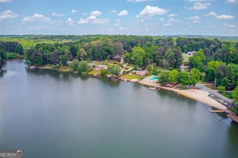 2820 Bluebird CIR Duluth GA 30096