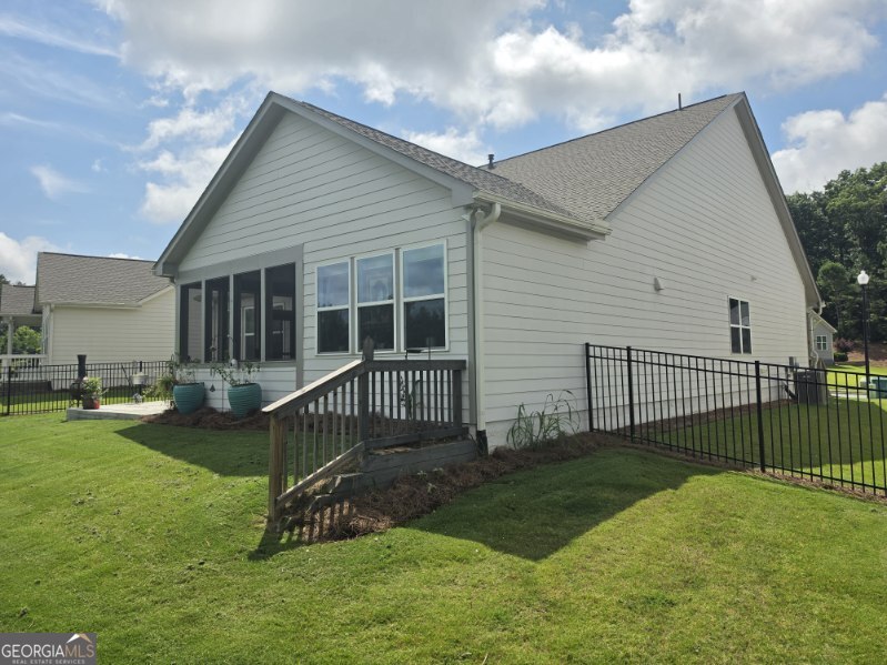 214 Hickory Bluffs PKWY
