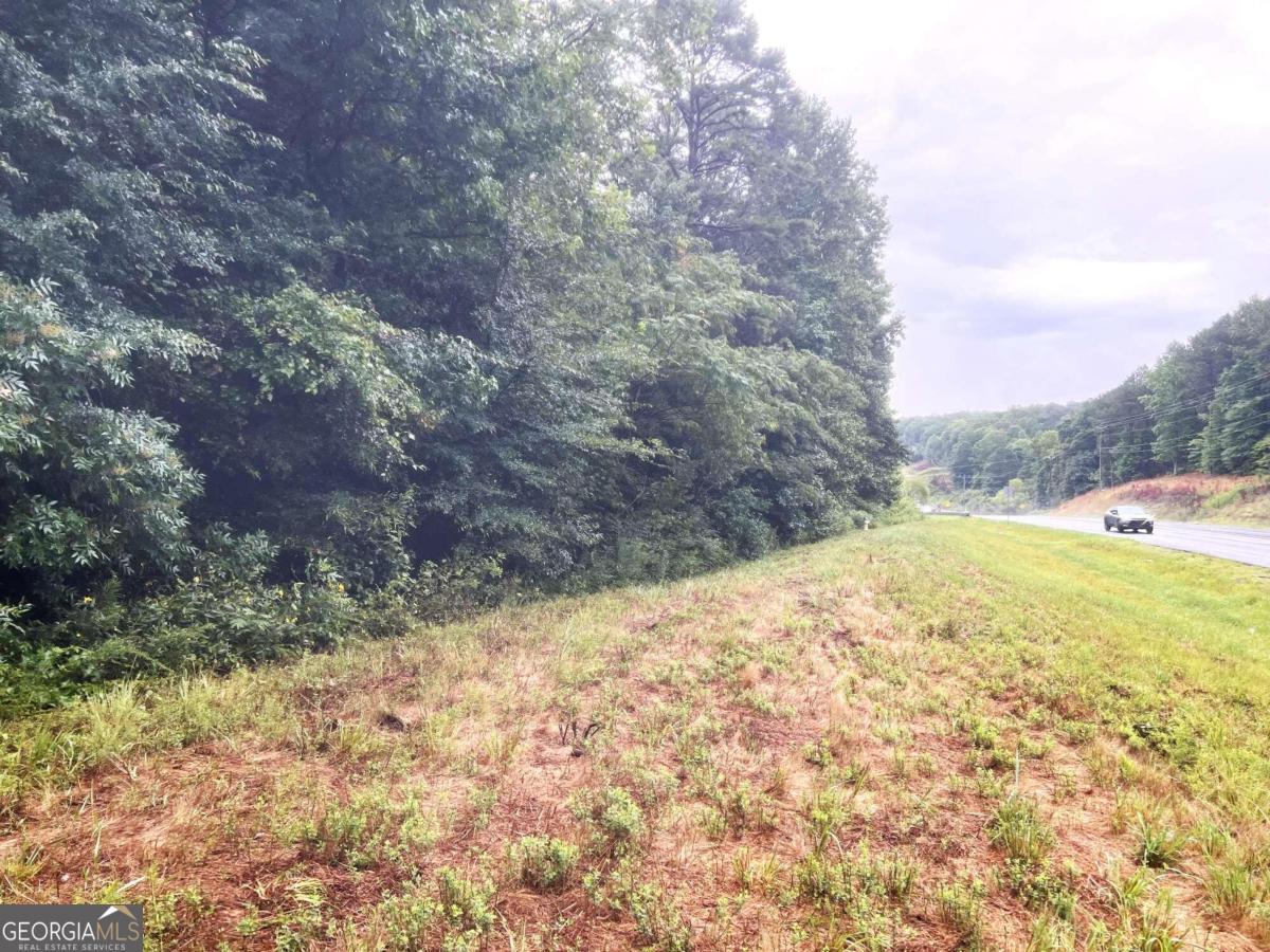 13 J R RD NE