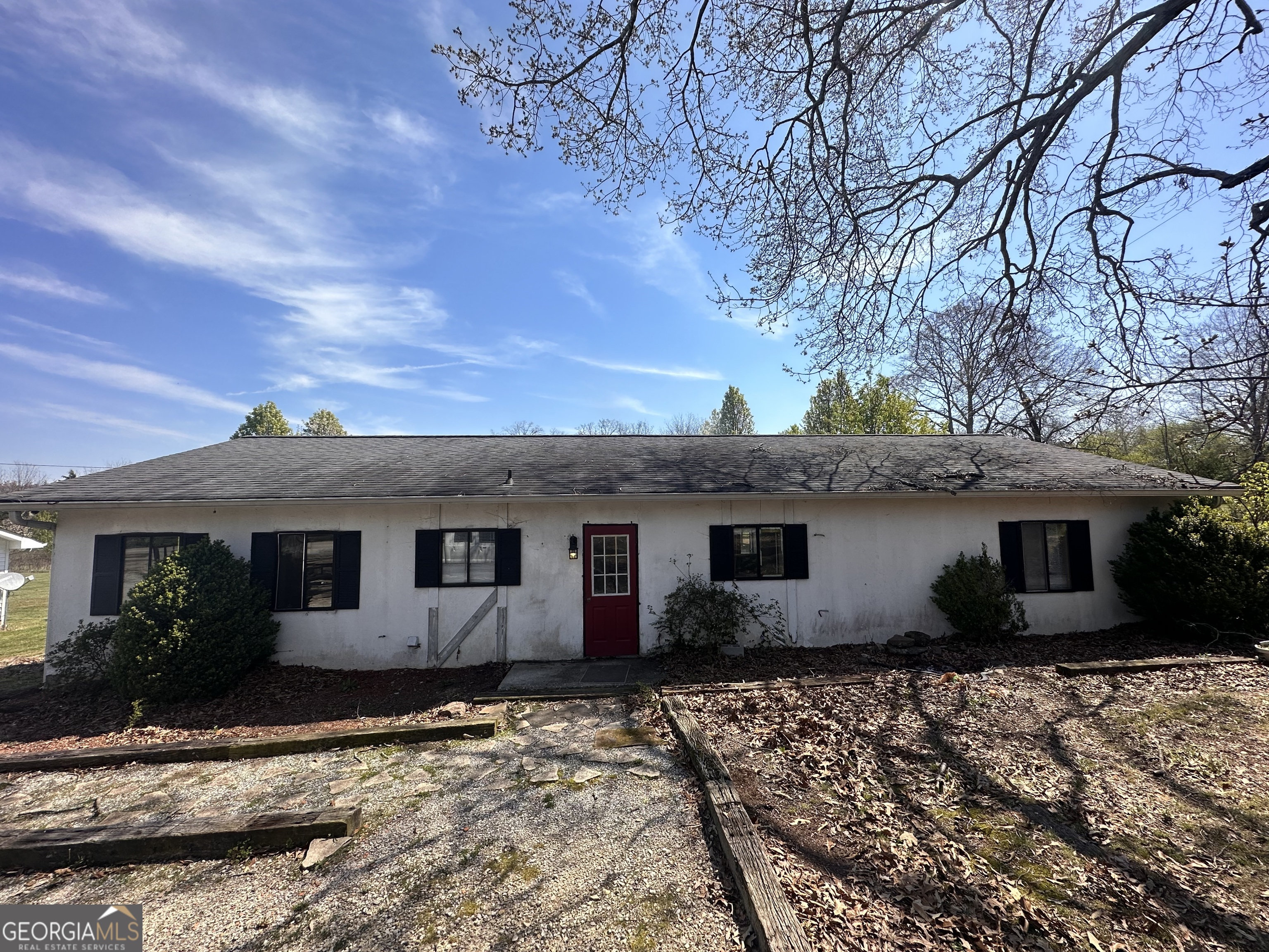 481 Main ST