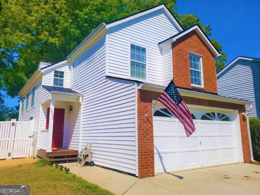 Photo of 2990 Barnwood Crossing, Duluth, GA 30097 (MLS # 10776226)