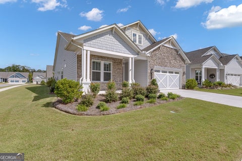 Photo of 93 Club Cresswind Drive, Newnan, GA 30263 (MLS # 10849339)