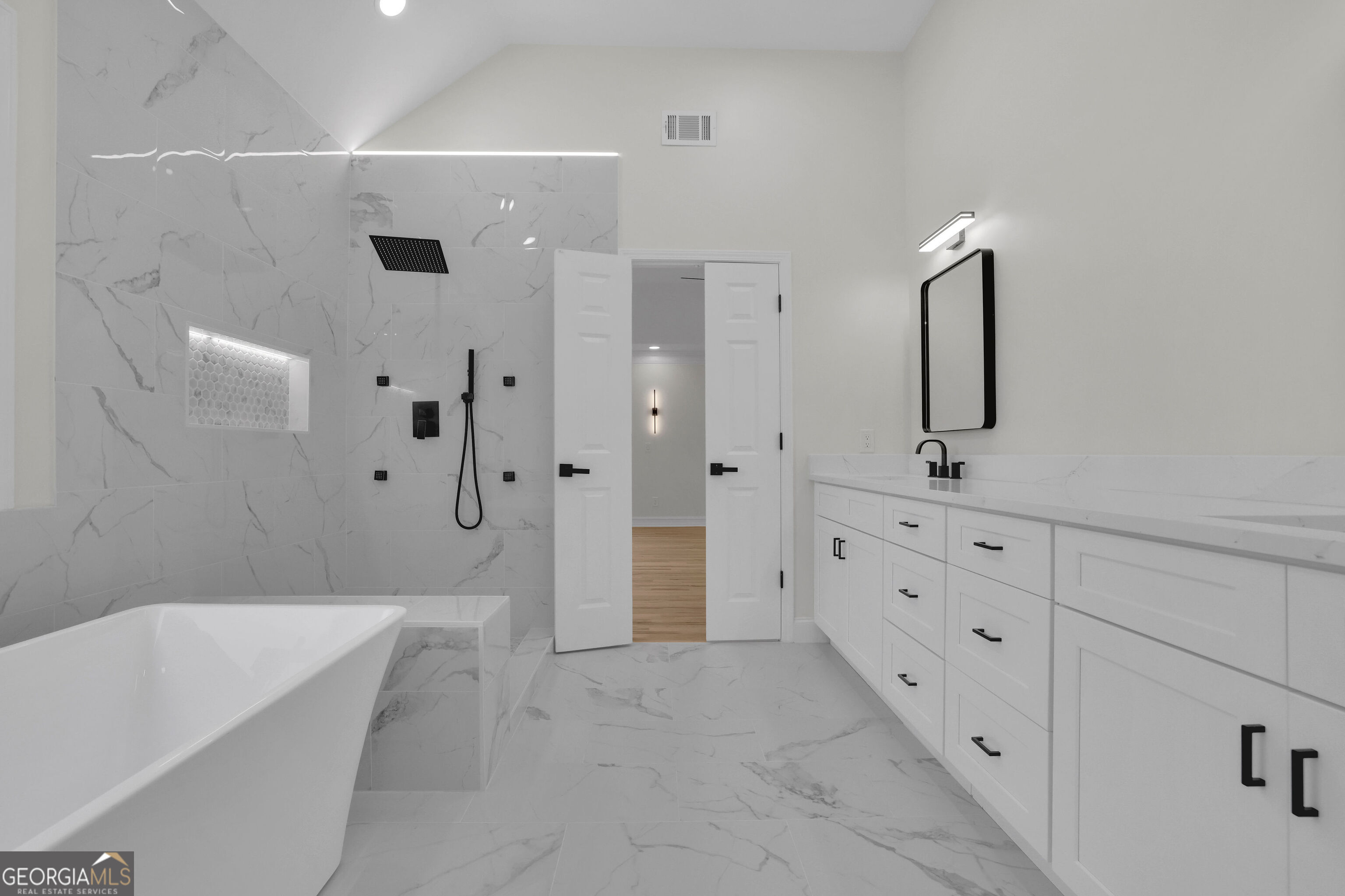 3 Highland Park LN NE