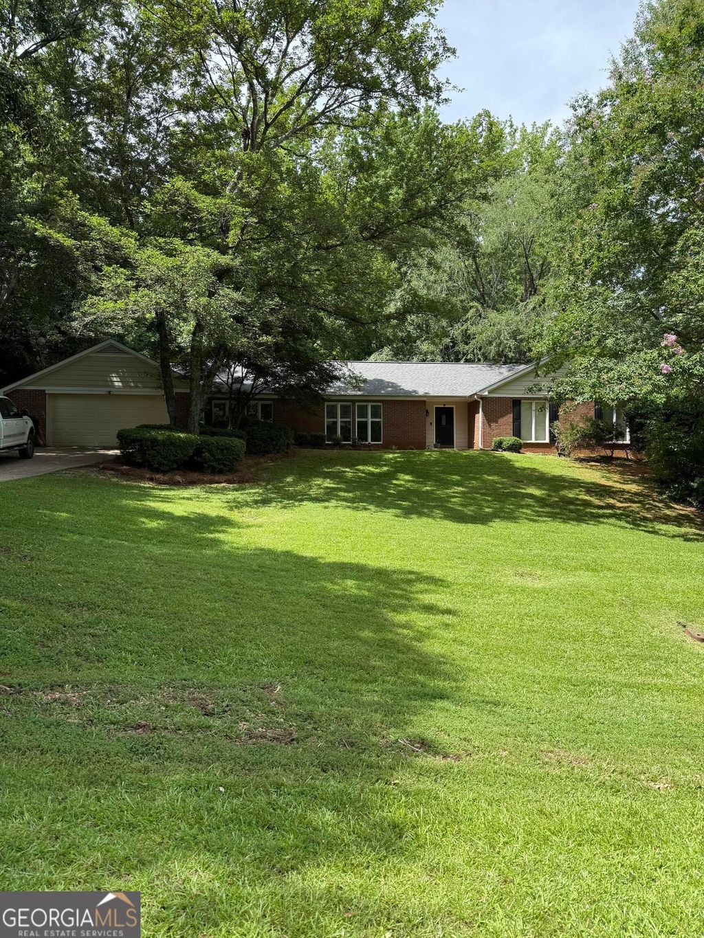 Photo of 127 Ashling Drive, LaGrange, GA 30240 (MLS # 10725387)