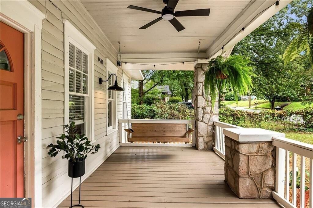 Photo of 1440 Hartford Avenue SW, Atlanta, GA 30310 (MLS # 10836571)