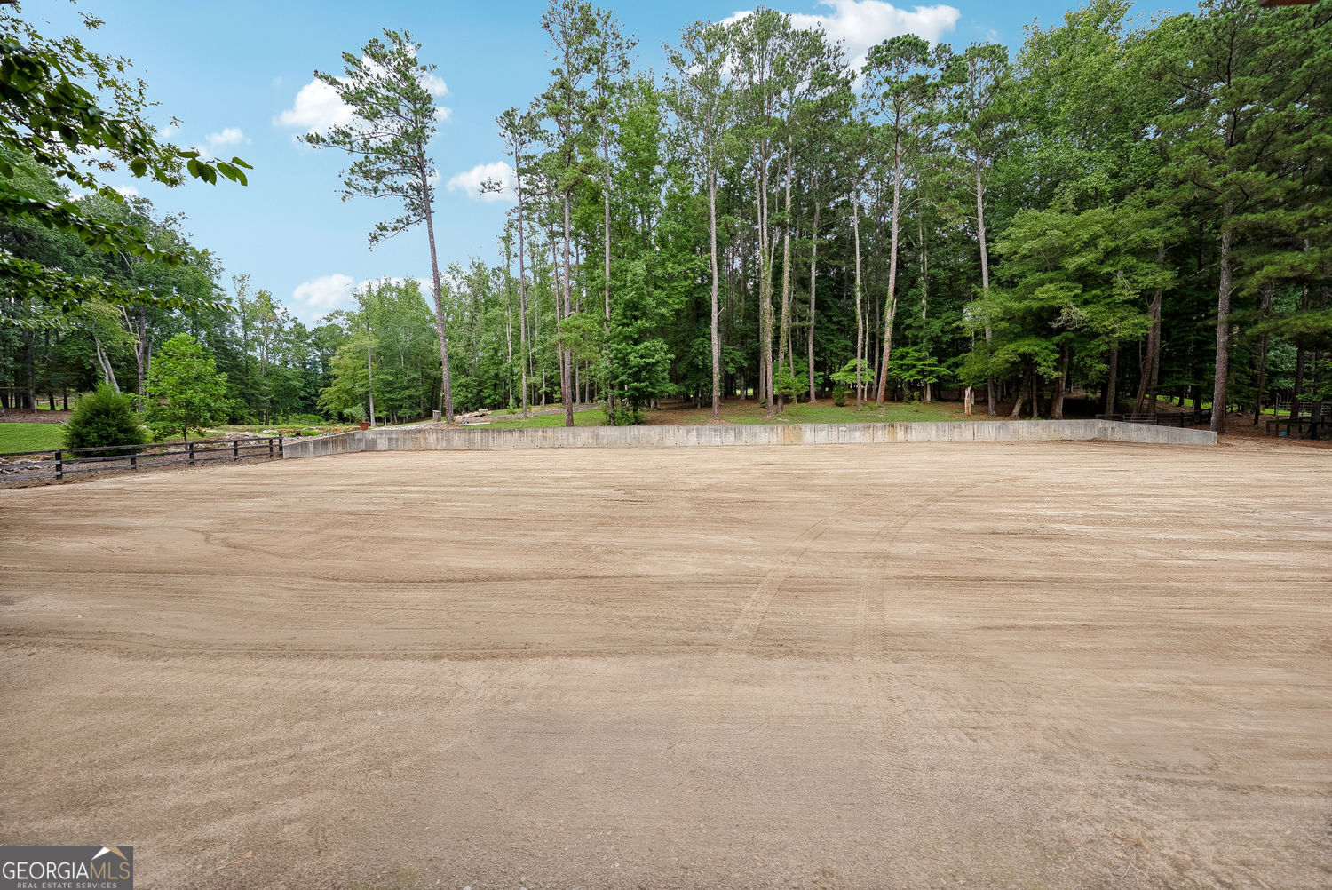 Milton, Georgia 30004, United States, 7 Bedrooms Bedrooms, ,8 BathroomsBathrooms,Residential,Active,191243