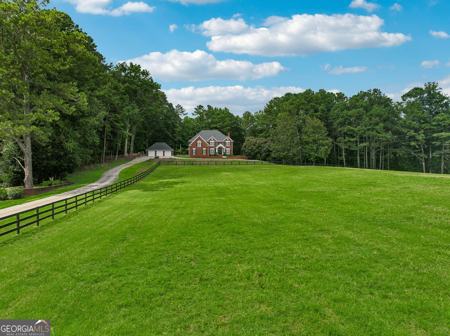 Milton, Georgia 30004, United States, 7 Bedrooms Bedrooms, ,8 BathroomsBathrooms,Residential,Active,191243