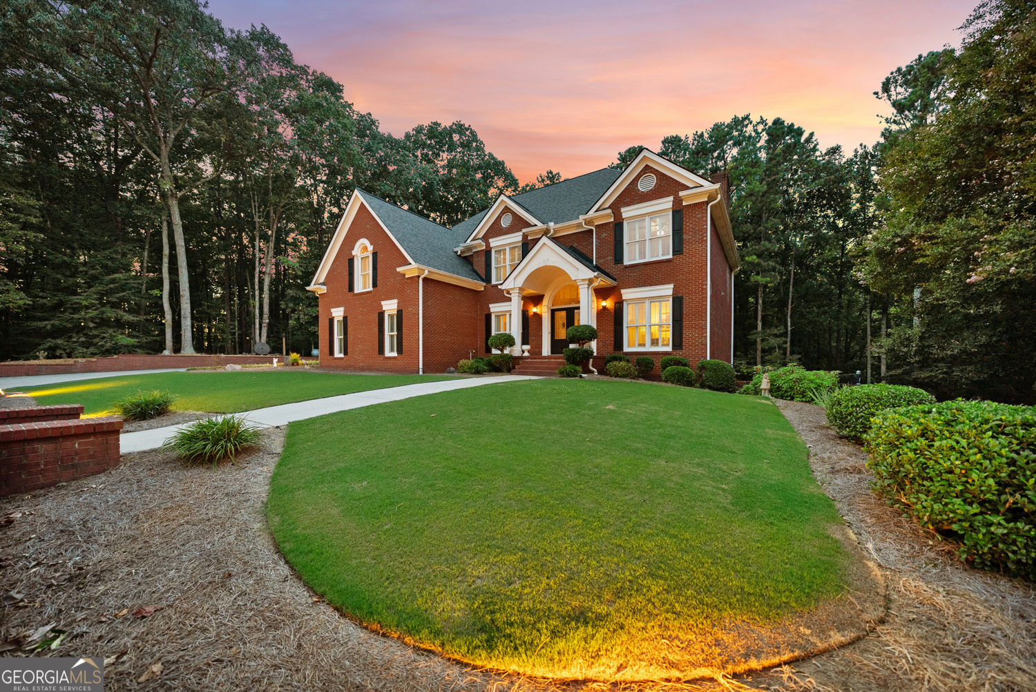 Milton, Georgia 30004, United States, 7 Bedrooms Bedrooms, ,8 BathroomsBathrooms,Residential,Active,191243