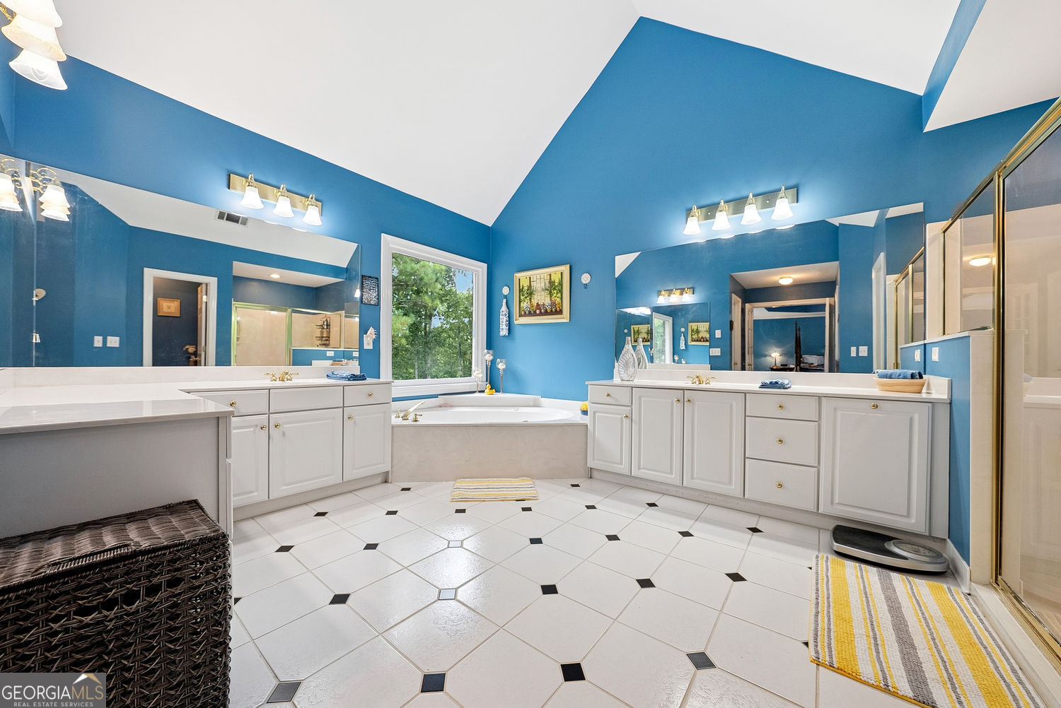 Milton, Georgia 30004, United States, 7 Bedrooms Bedrooms, ,8 BathroomsBathrooms,Residential,Active,191243