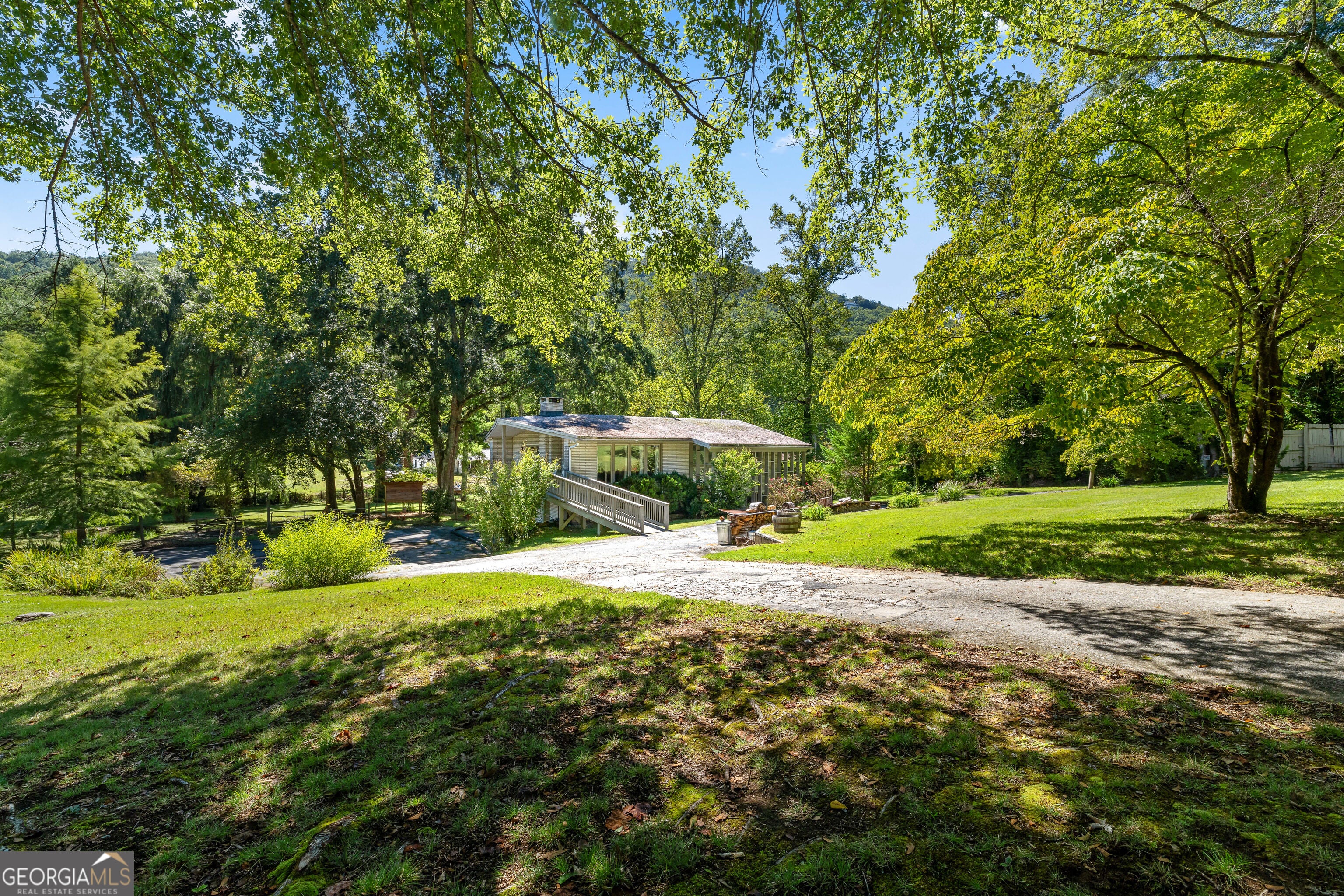 1630 Warwoman RD