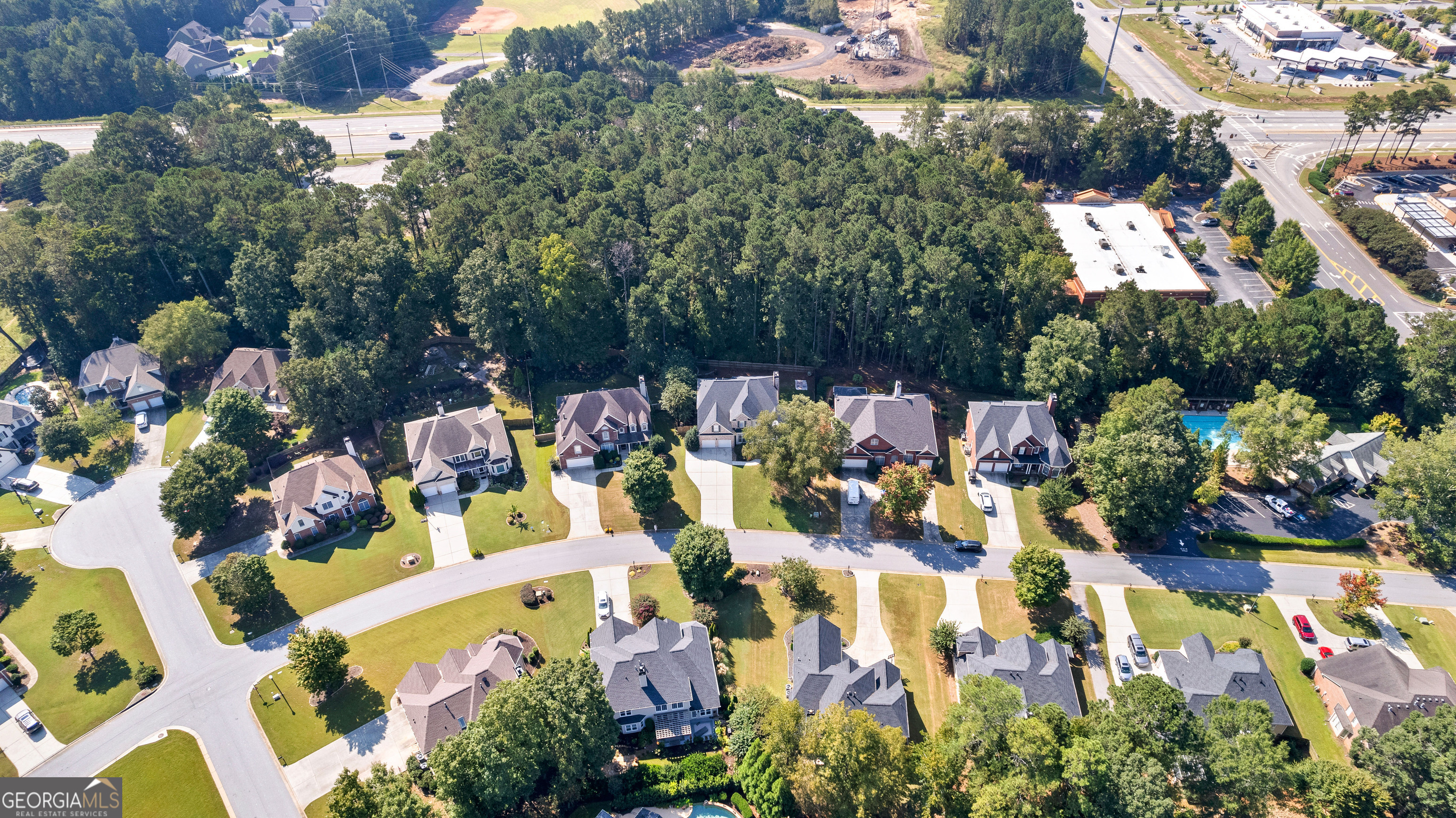 Peachtree City, Georgia 30269, United States, 6 Bedrooms Bedrooms, ,5 BathroomsBathrooms,Residential,Pending,213254