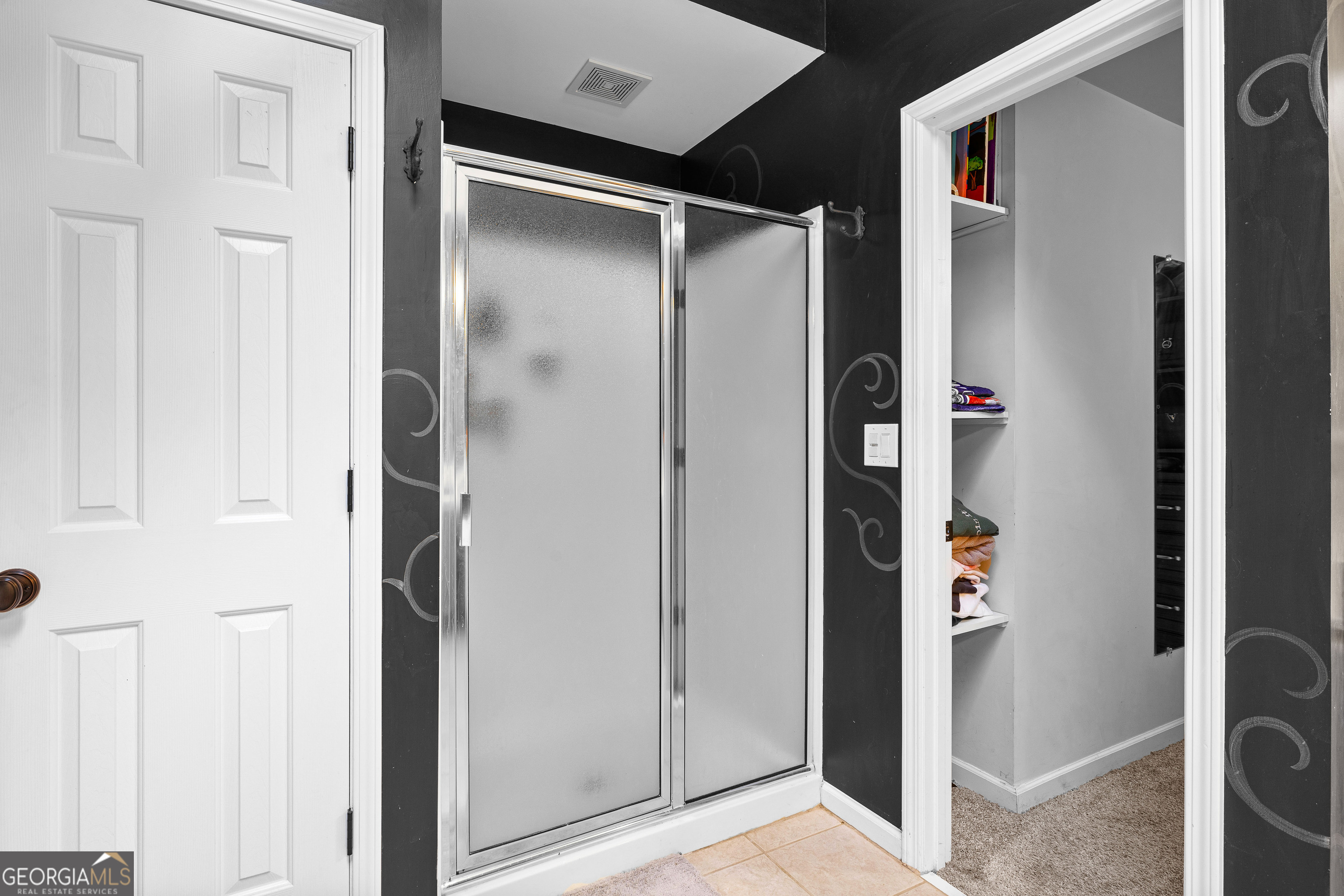 Peachtree City, Georgia 30269, United States, 6 Bedrooms Bedrooms, ,5 BathroomsBathrooms,Residential,Pending,213254