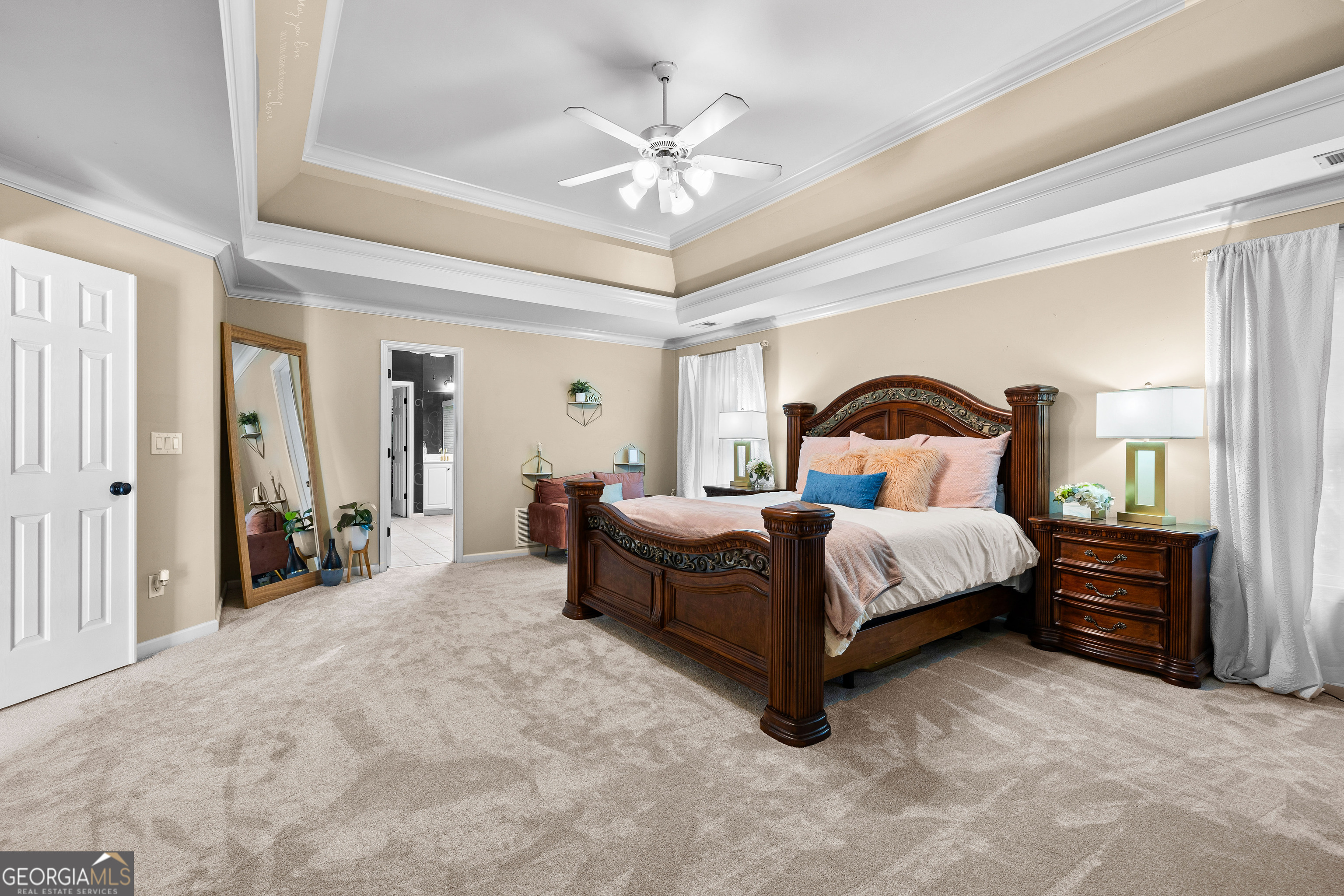 Peachtree City, Georgia 30269, United States, 6 Bedrooms Bedrooms, ,5 BathroomsBathrooms,Residential,Pending,213254