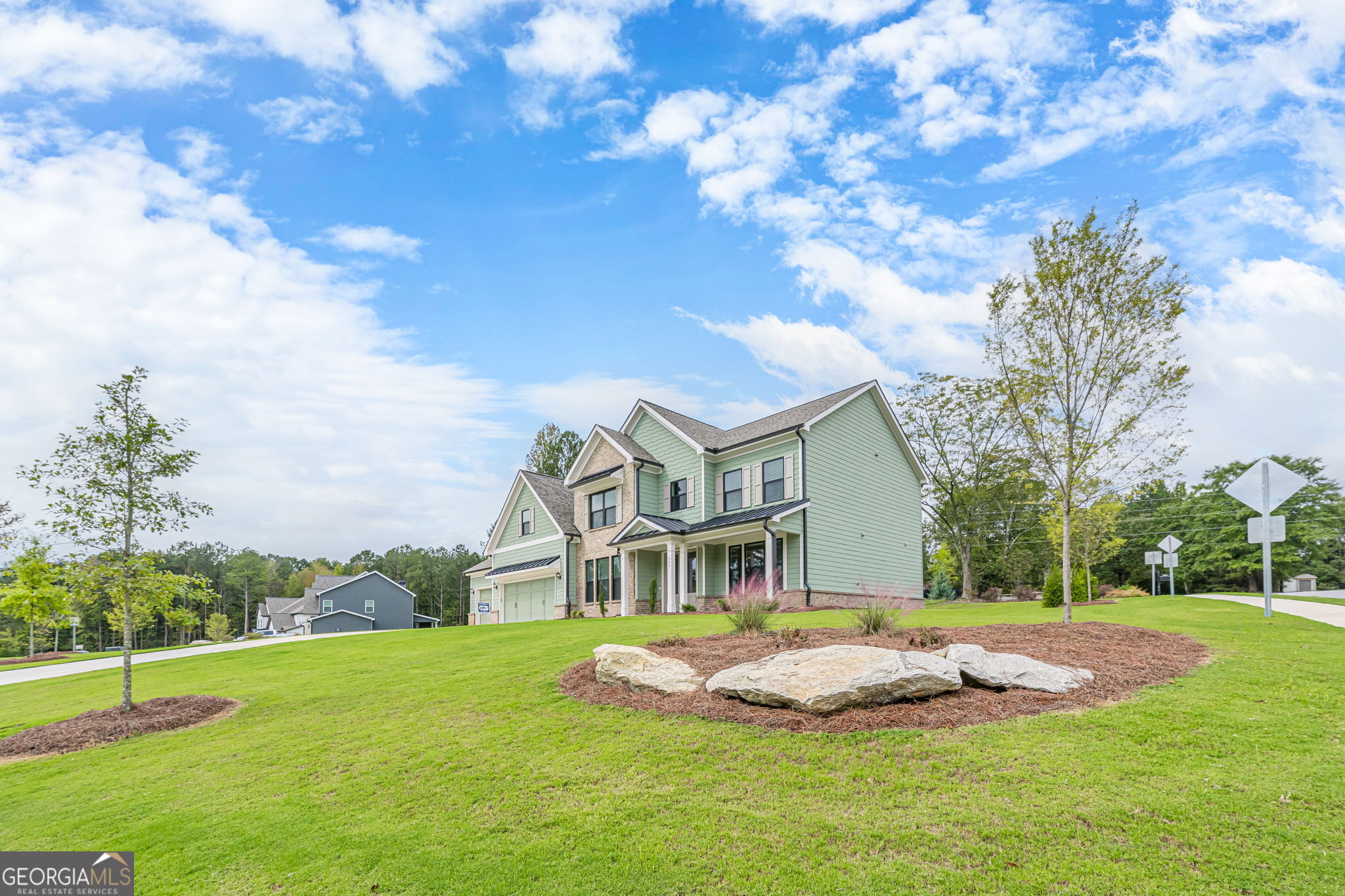904 Bessie CT