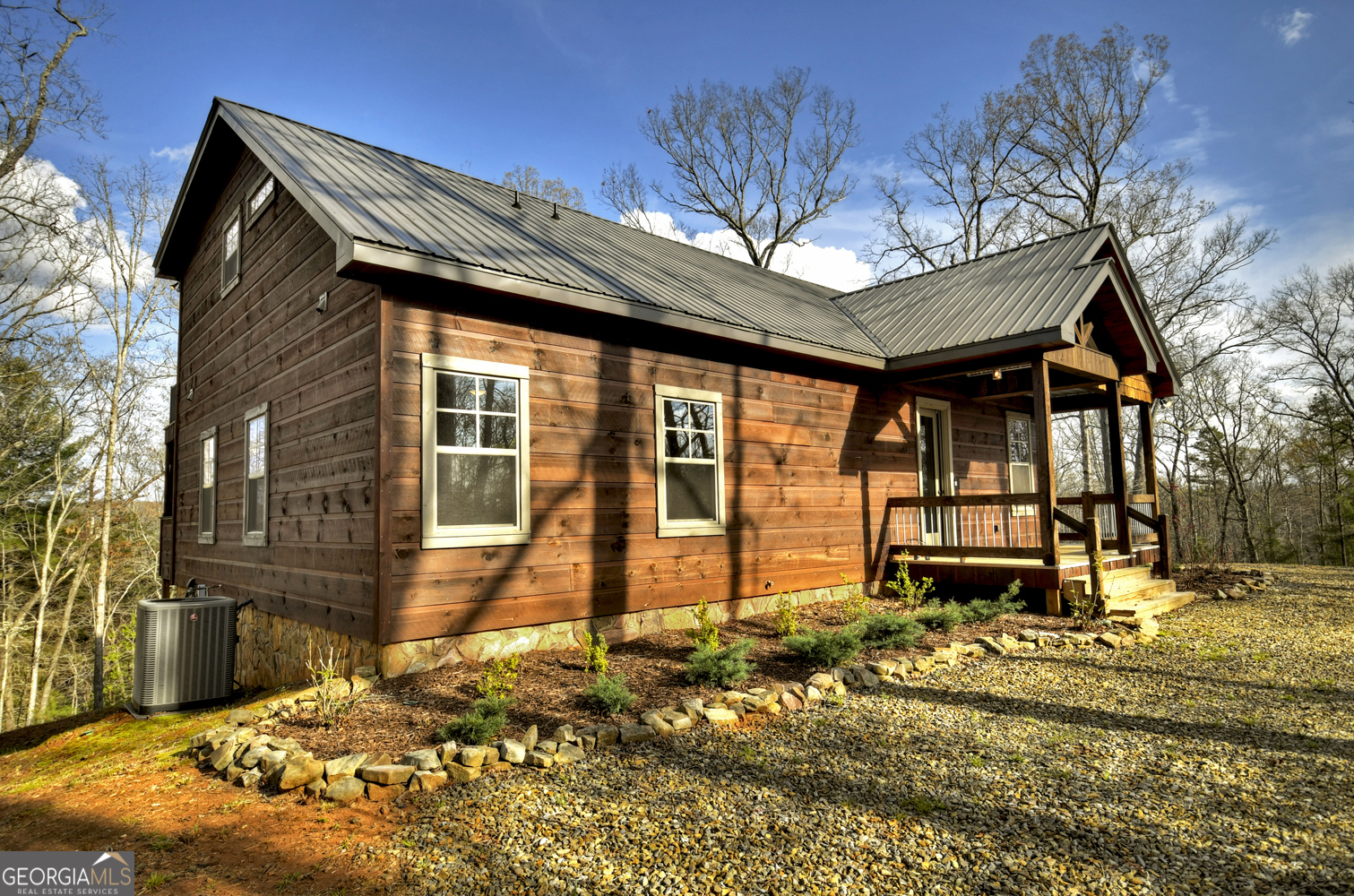 250 Wolf Creek Mountain RD