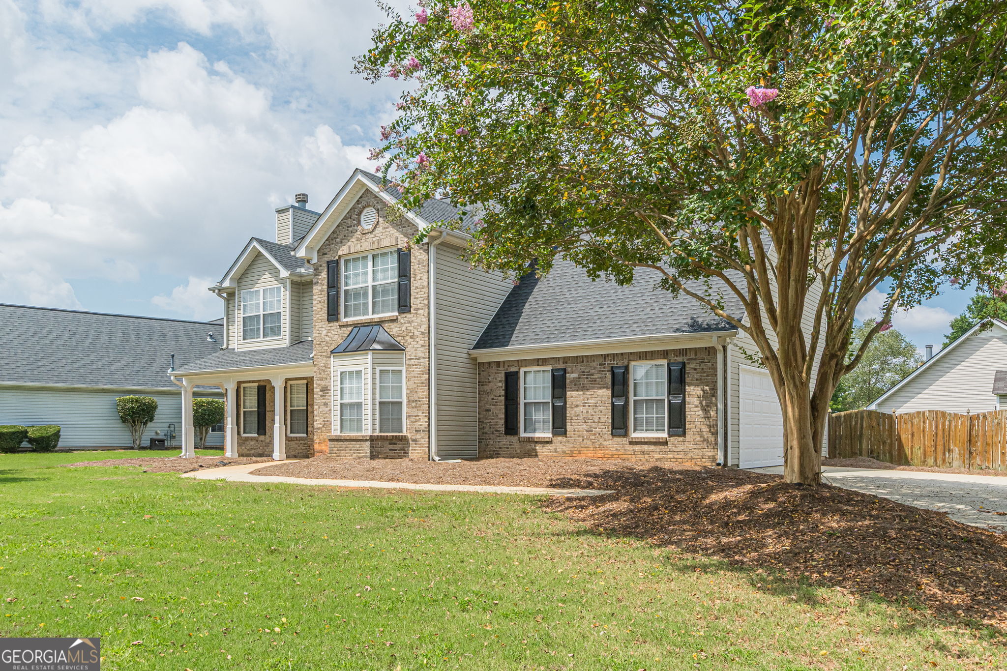 5009 Yankee Doodle DR