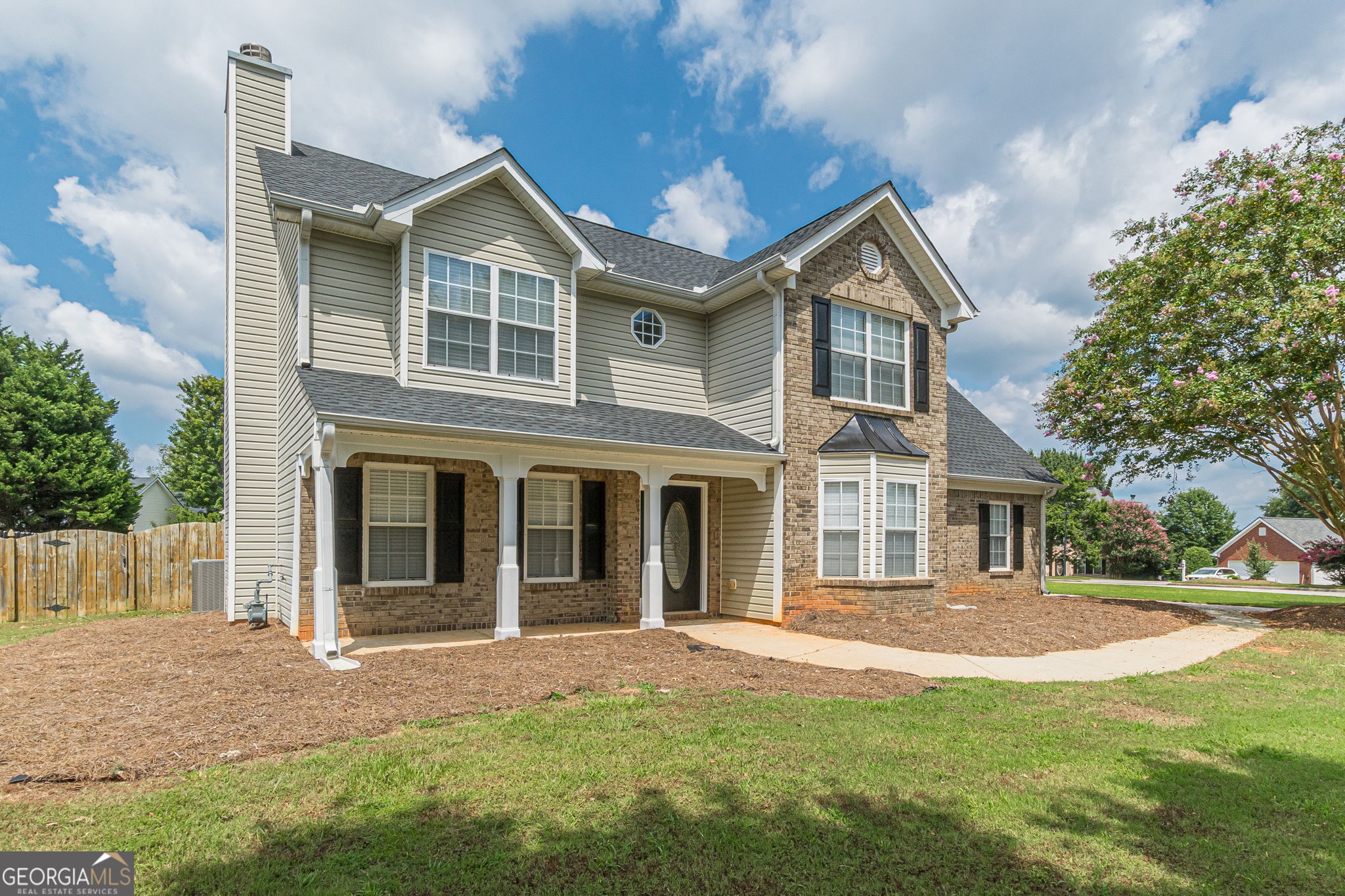 5009 Yankee Doodle DR