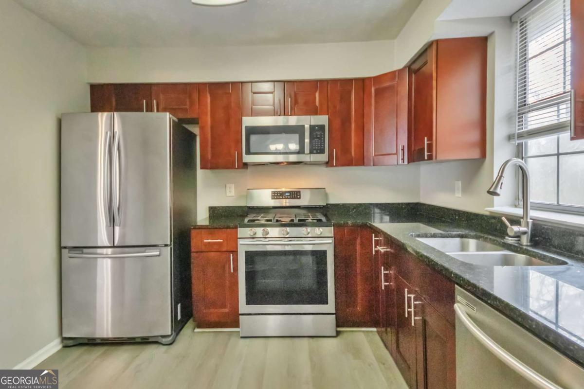 2463 Corner Shoals DR