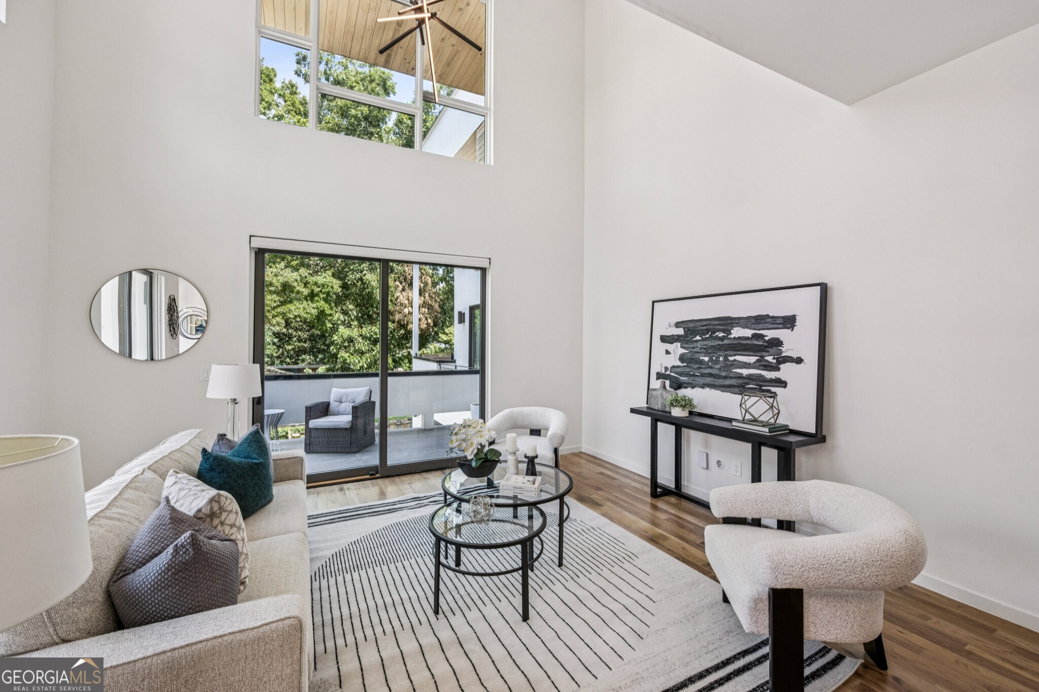 536 Highland AVE NE A