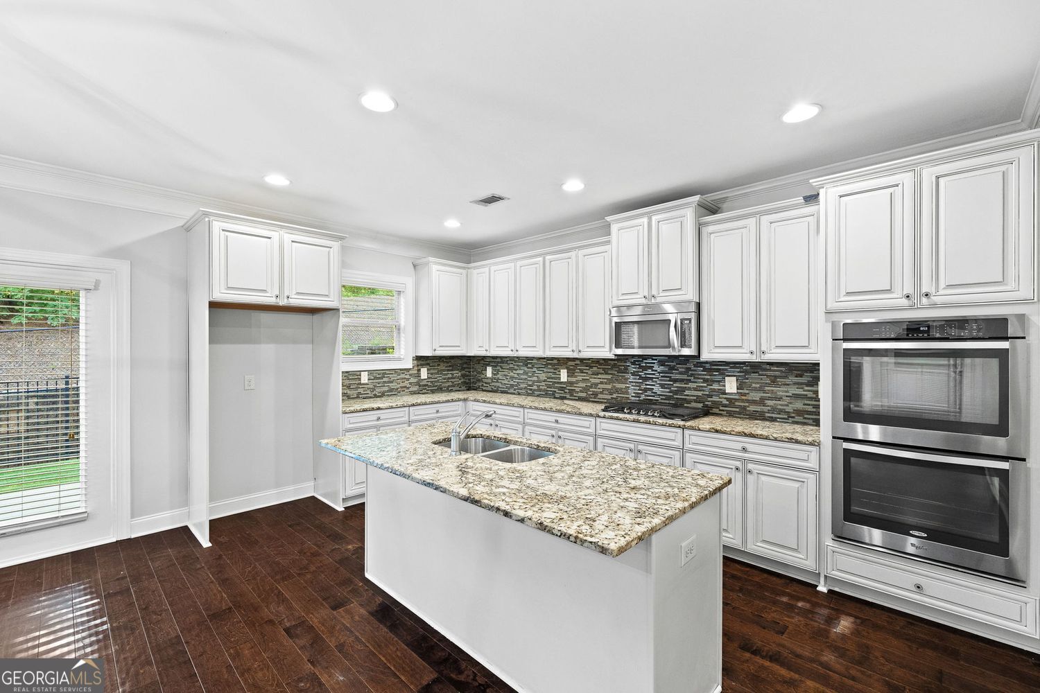 Roswell, Georgia 30076, United States, 4 Bedrooms Bedrooms, ,4 BathroomsBathrooms,Residential,Active,168508