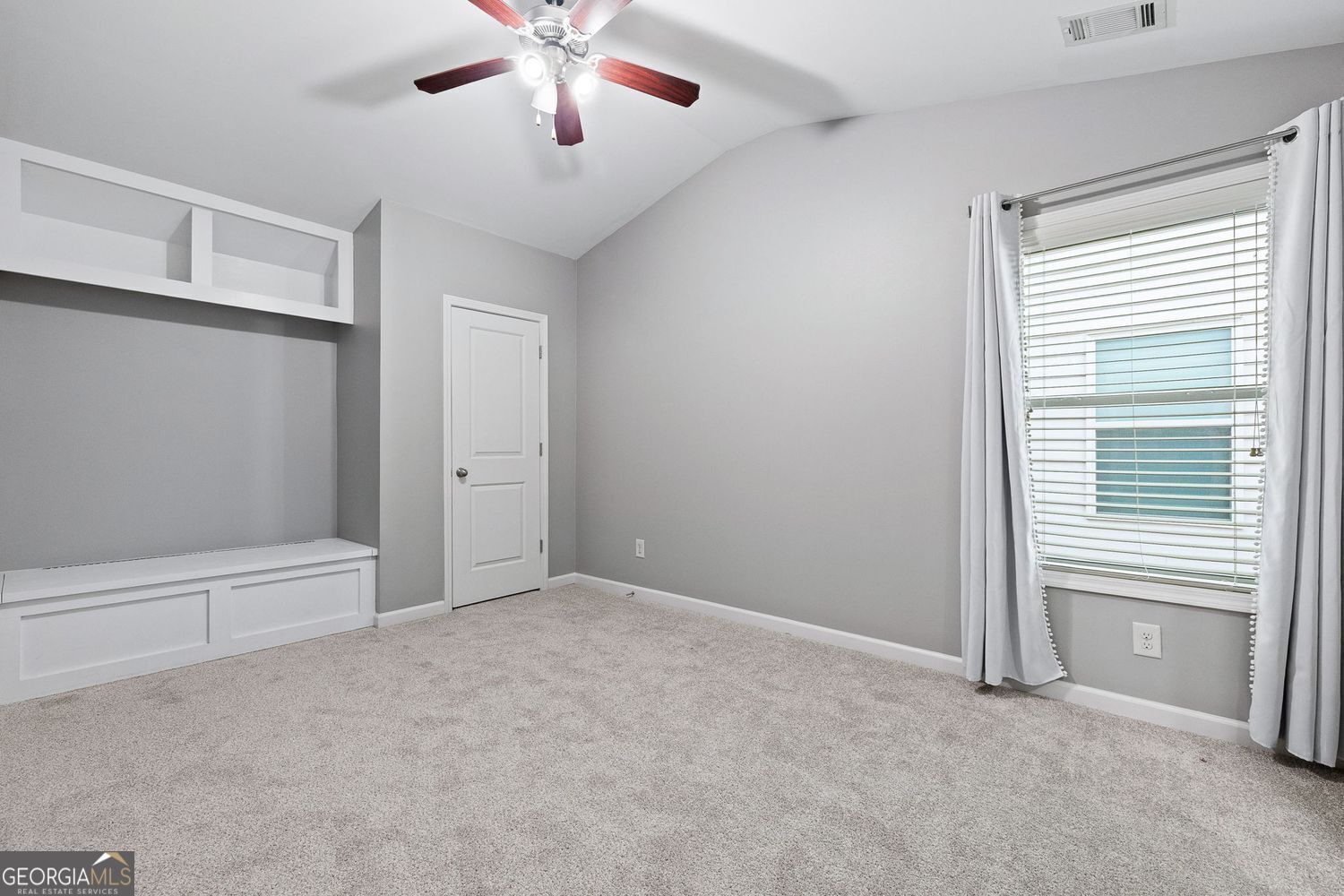 Roswell, Georgia 30076, United States, 4 Bedrooms Bedrooms, ,4 BathroomsBathrooms,Residential,Active,168508