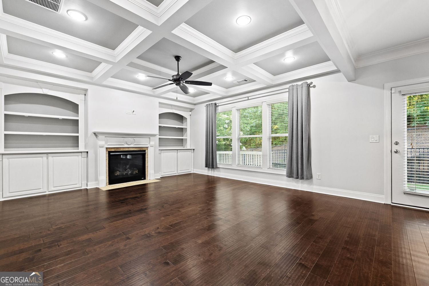 Roswell, Georgia 30076, United States, 4 Bedrooms Bedrooms, ,4 BathroomsBathrooms,Residential,Active,168508