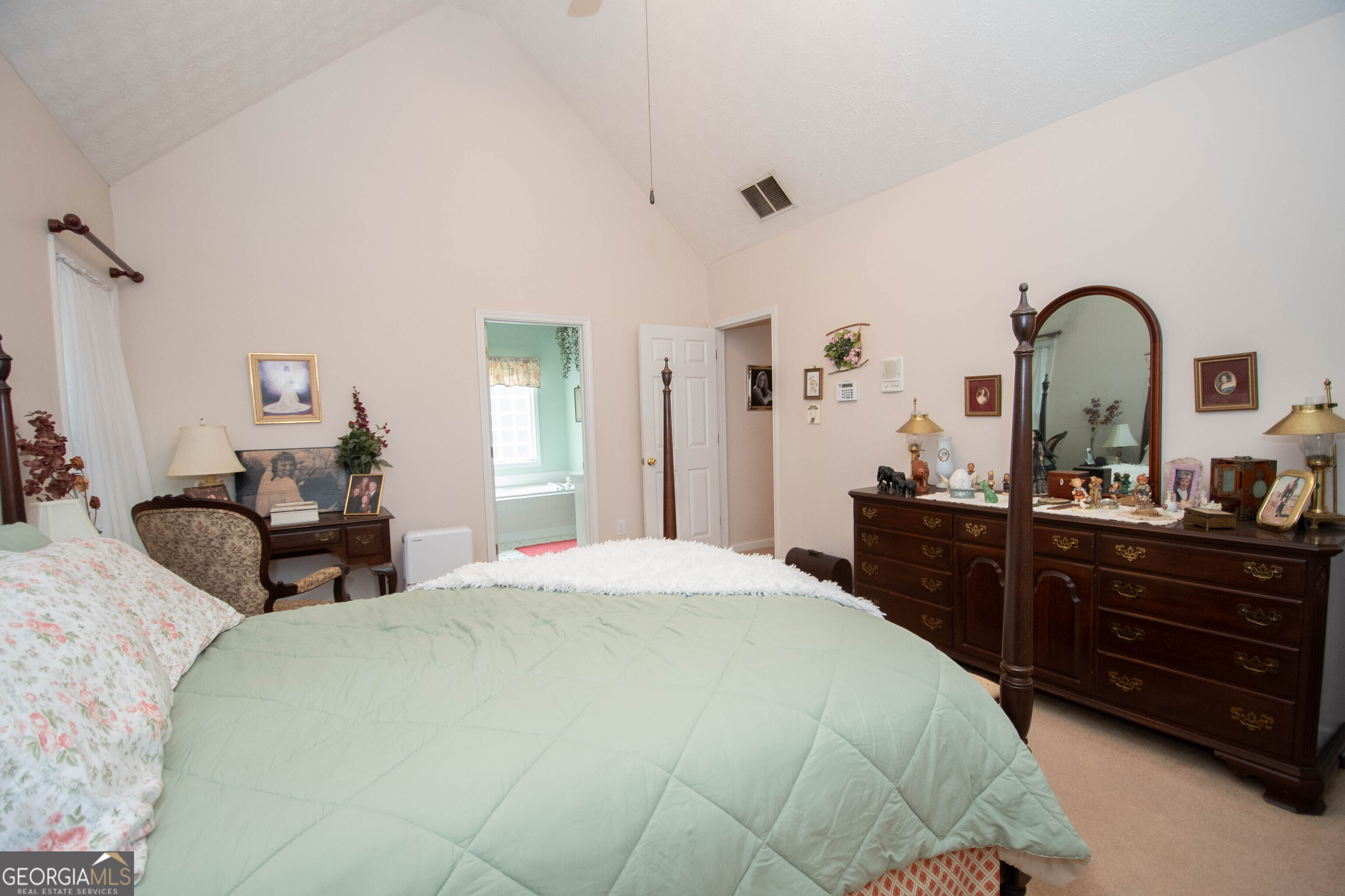 Sharpsburg, Georgia 30277, United States, 3 Bedrooms Bedrooms, ,4 BathroomsBathrooms,Residential,Active,123848