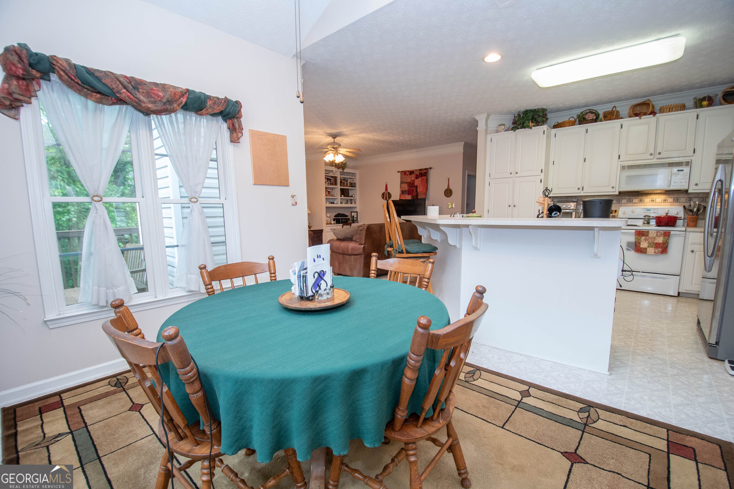 Sharpsburg, Georgia 30277, United States, 3 Bedrooms Bedrooms, ,4 BathroomsBathrooms,Residential,Active,123848