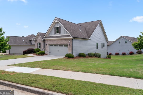 Photo of 712 Fleeting Way, Monroe, GA 30655 (MLS # 10842078)
