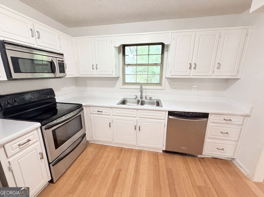 Photo of 4558 Coopers Creek Place SE, Smyrna, GA 30082 (MLS # 10753660)