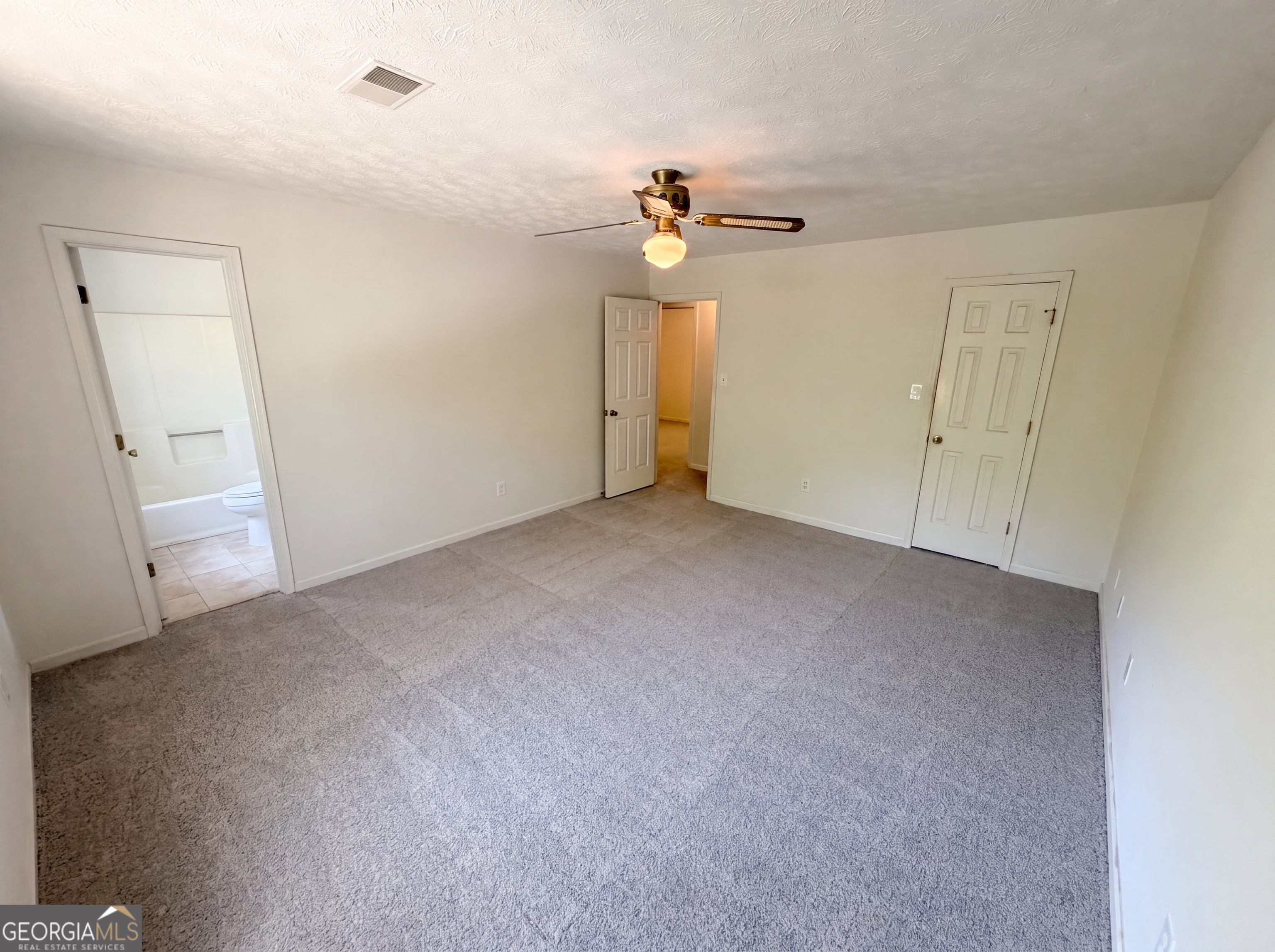 4558 Coopers Creek PL SE