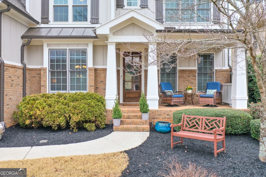 Photo of 1735 Brown Circle, Marietta, GA 30066 (MLS # 10673026)