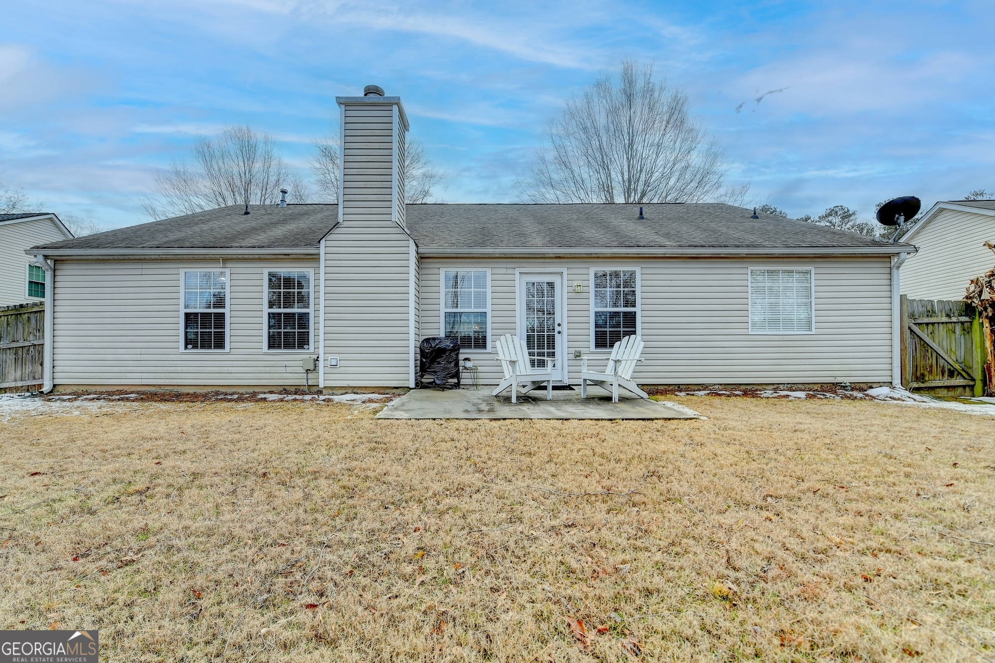 Loganville, Georgia 30052, United States, 3 Bedrooms Bedrooms, ,2 BathroomsBathrooms,Residential,Pending,18487