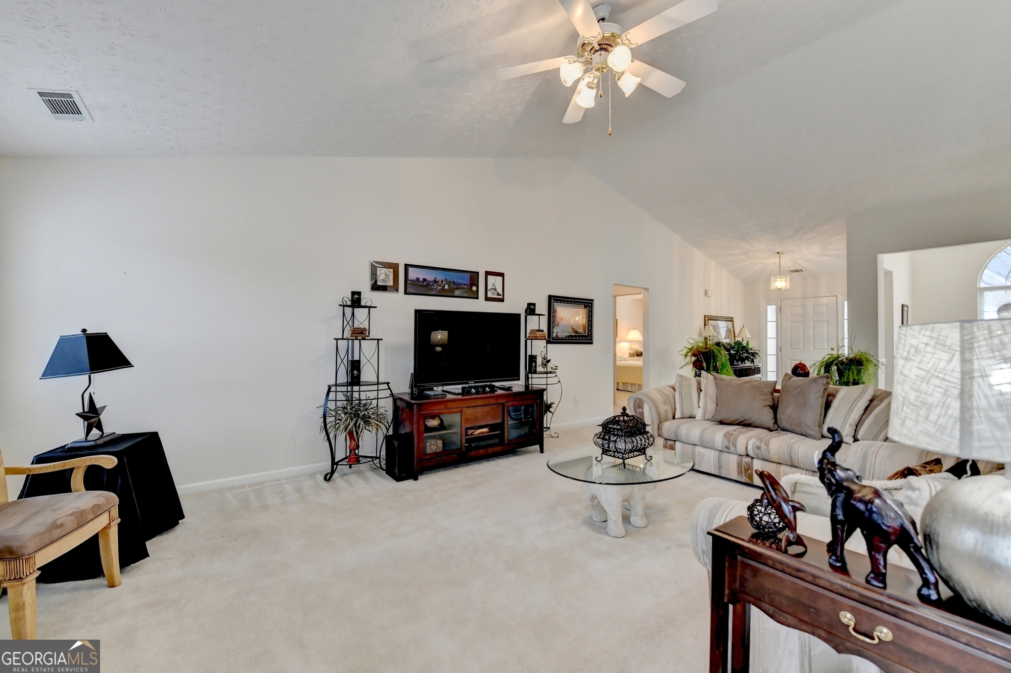 Loganville, Georgia 30052, United States, 3 Bedrooms Bedrooms, ,2 BathroomsBathrooms,Residential,Pending,18487