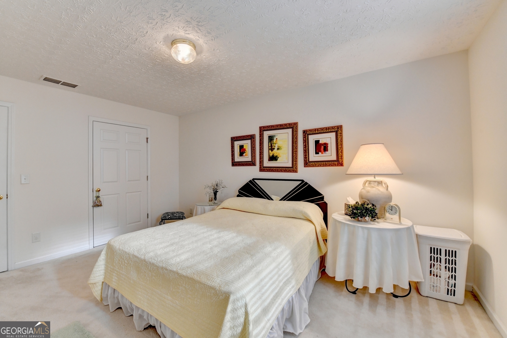 Loganville, Georgia 30052, United States, 3 Bedrooms Bedrooms, ,2 BathroomsBathrooms,Residential,Pending,18487