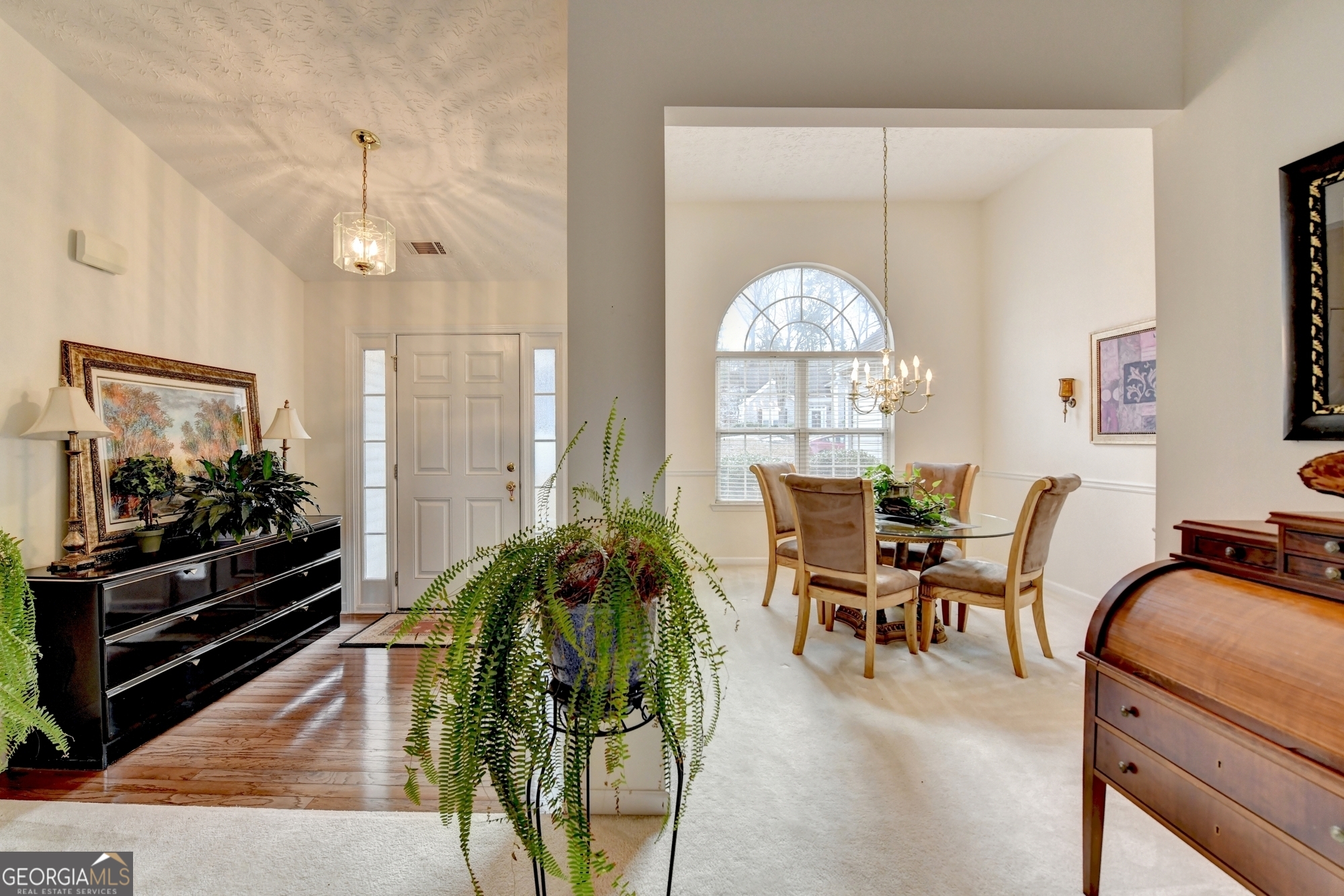 Loganville, Georgia 30052, United States, 3 Bedrooms Bedrooms, ,2 BathroomsBathrooms,Residential,Pending,18487